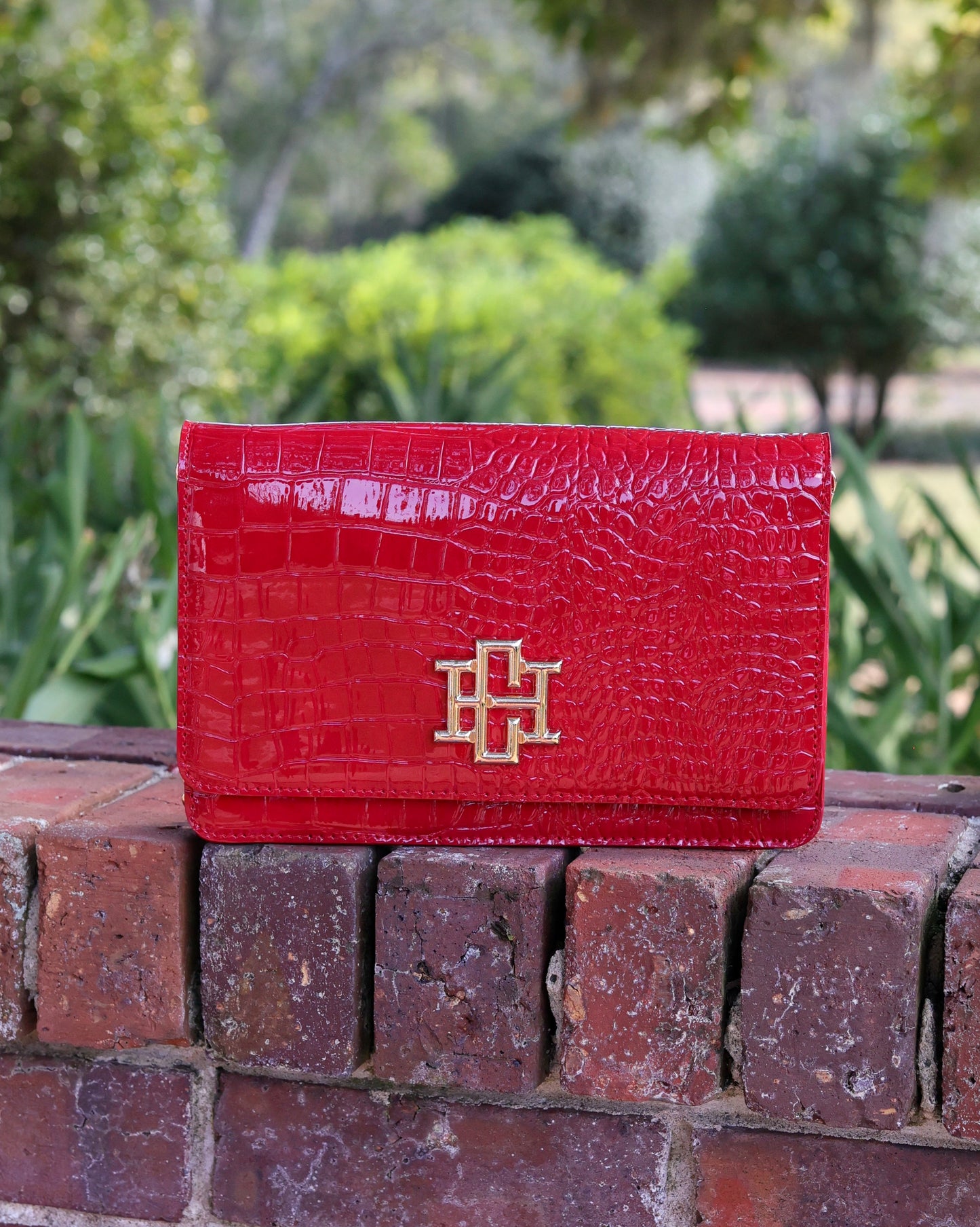 Bryn Crossbody Clutch Red Patent EC