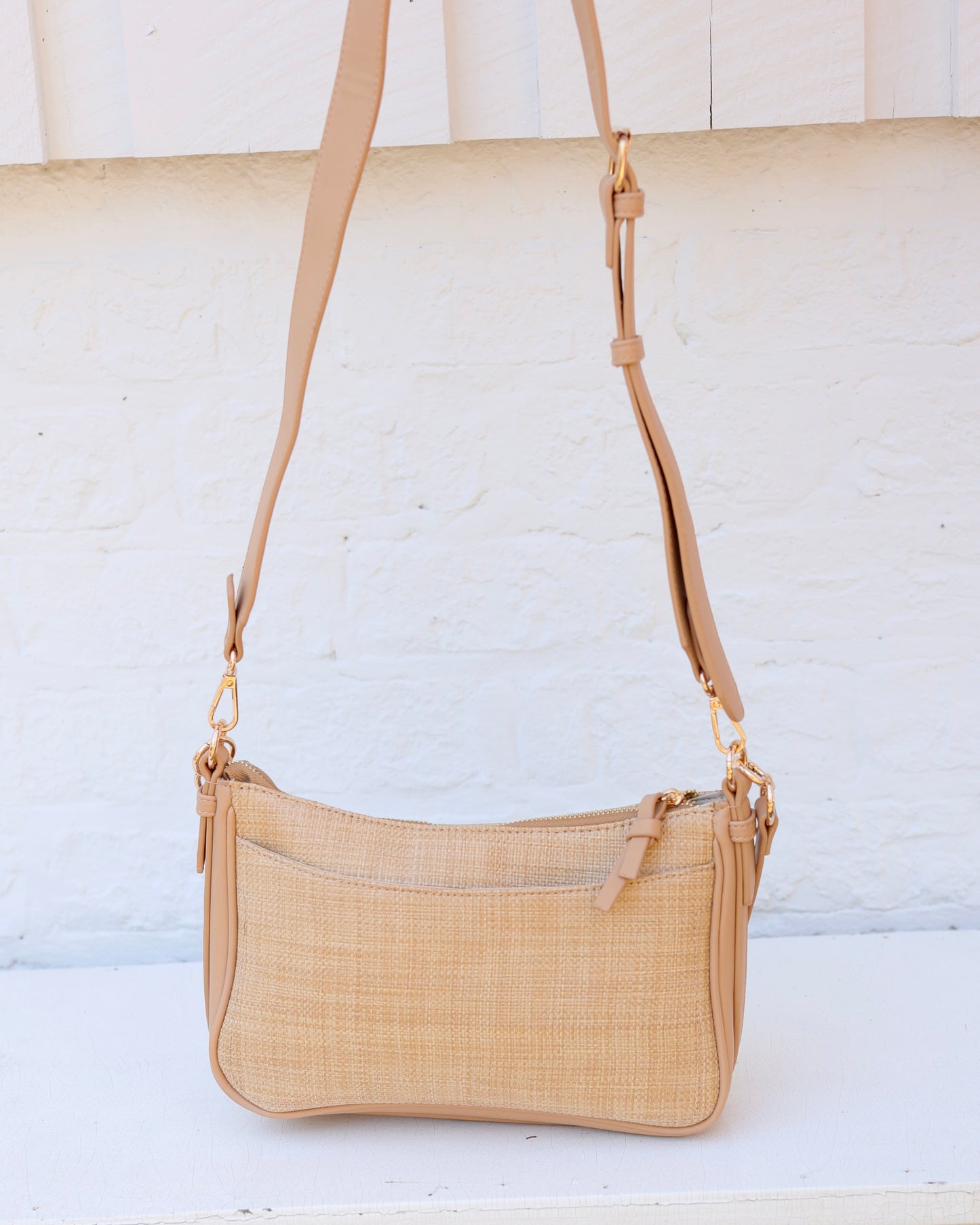 Paxton Crossbody with Pockets Natural