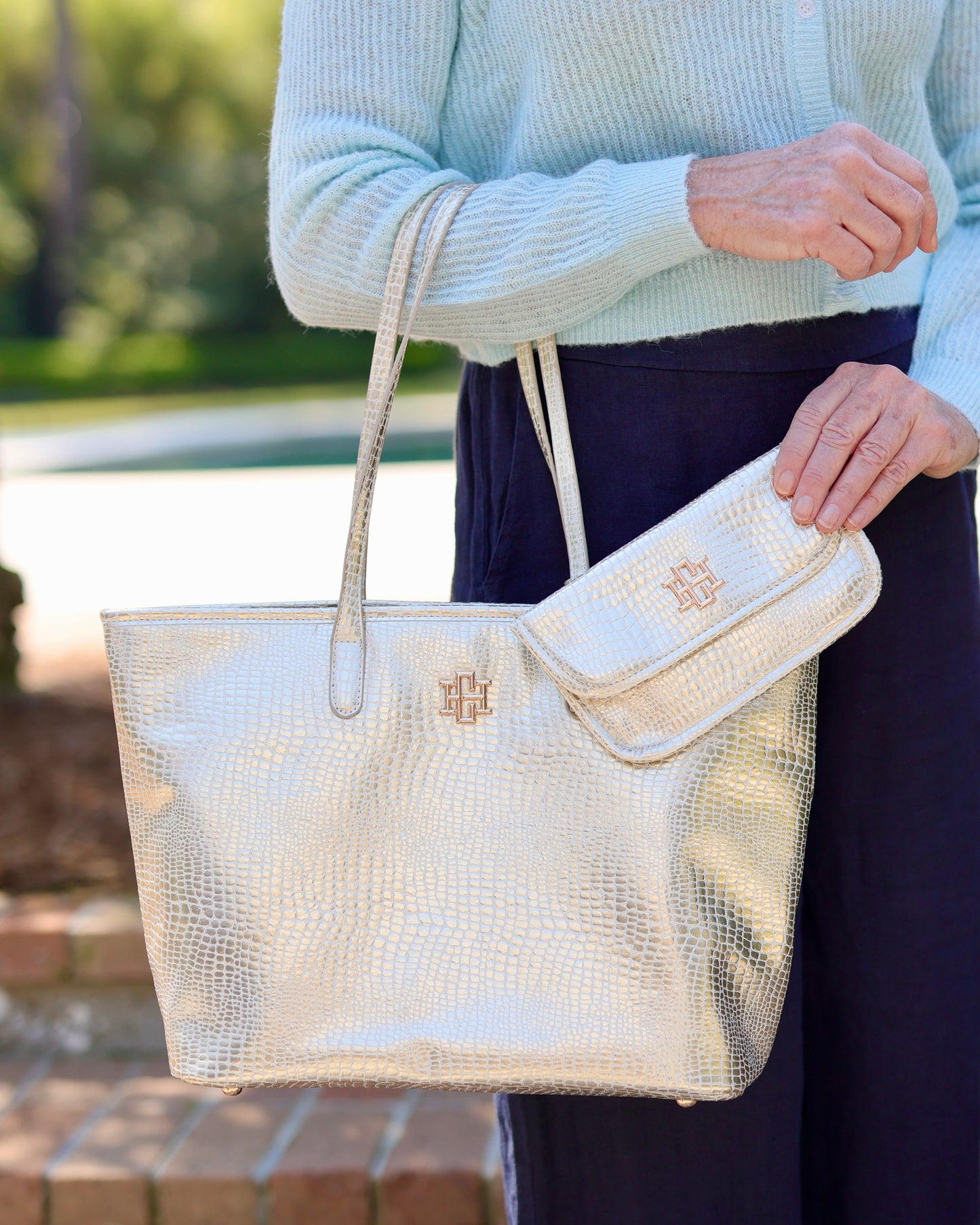 Sheffield Tote Gold EC