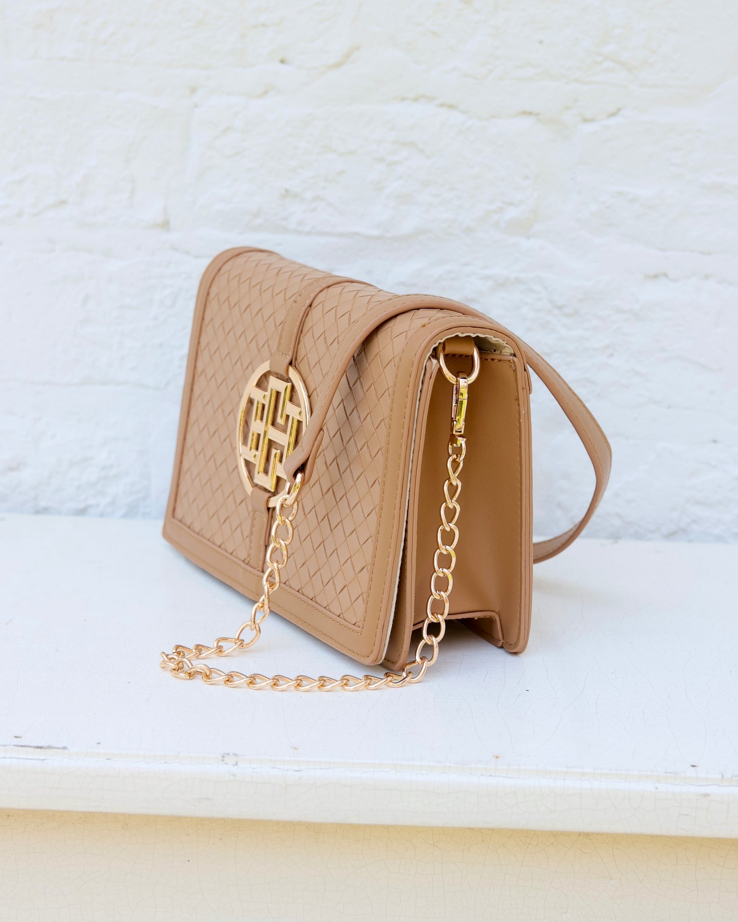 Cecilia Circle Logo Handbag Woven Tan