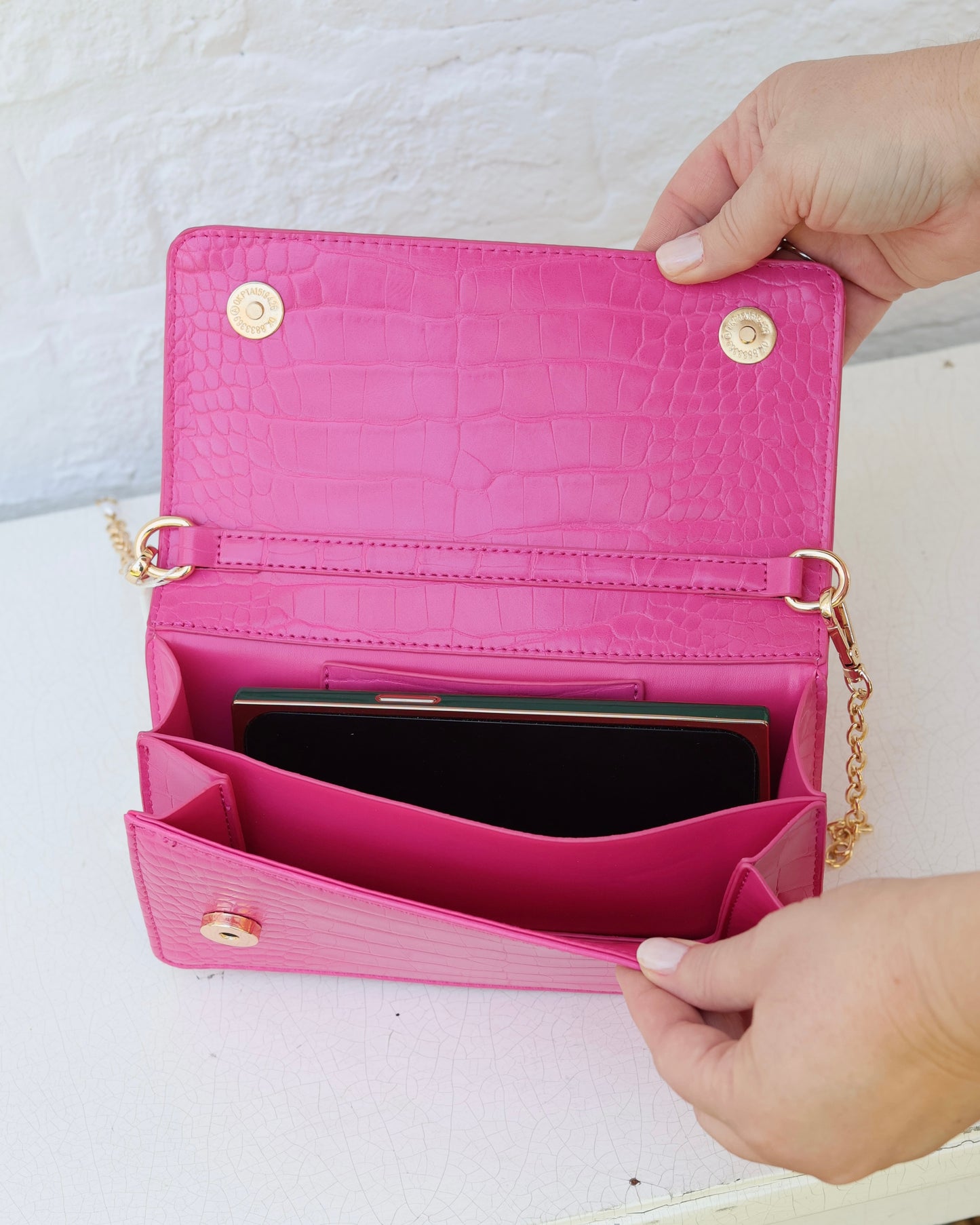 Brynleigh Clutch Crossbody Hot Pink EC