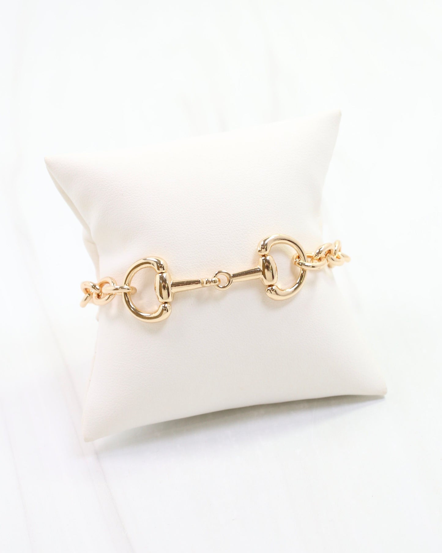 Elissa Horesebit Toggle Bracelet Gold