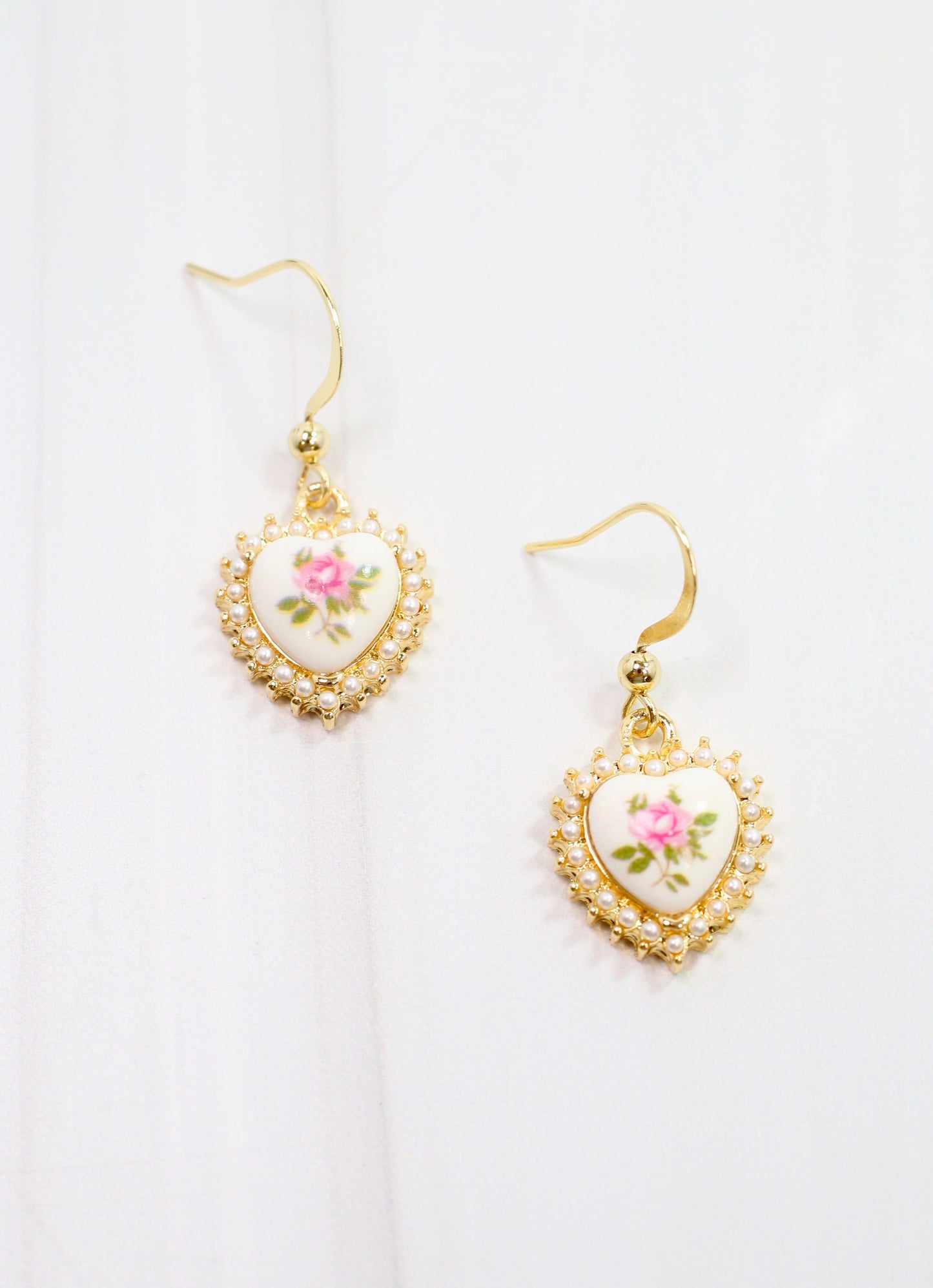 Thompson Heart Earring Gold