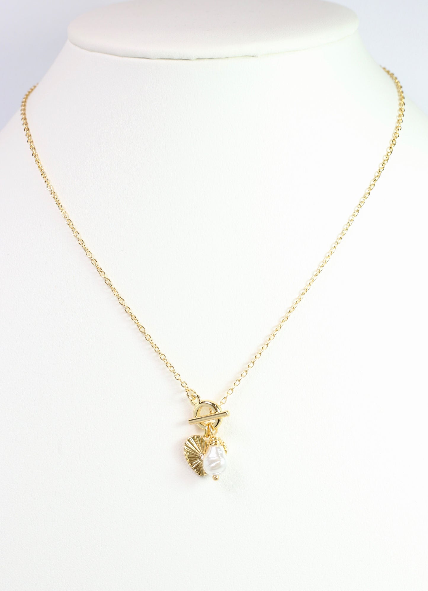 Stephens Charm Necklace Gold