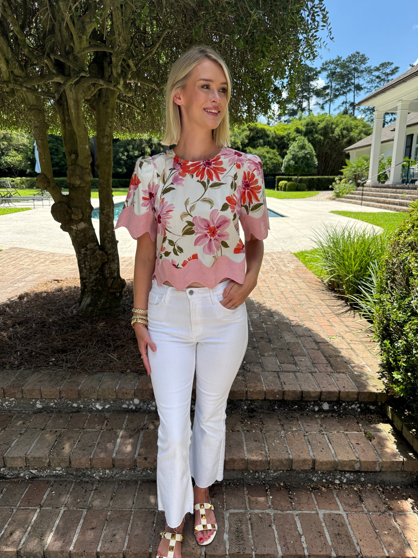 Devin Floral Scalloped Top