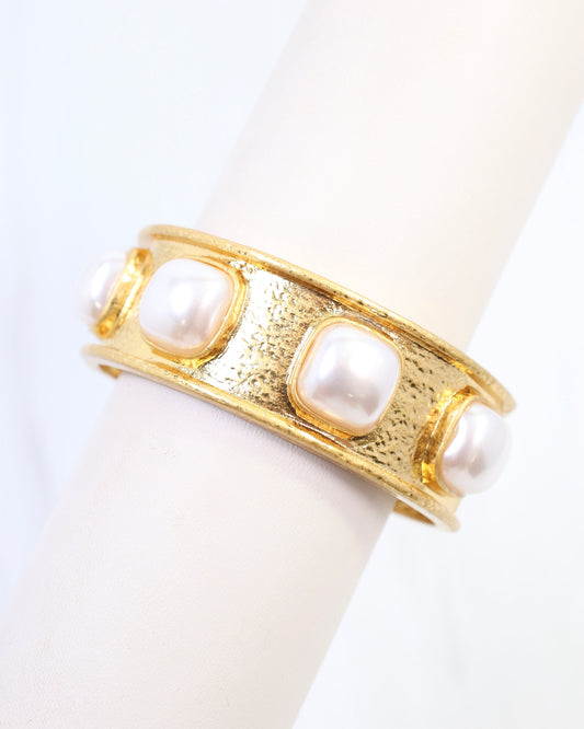 Brikhall Pearl Stretch Bangle Bracelet WRVG