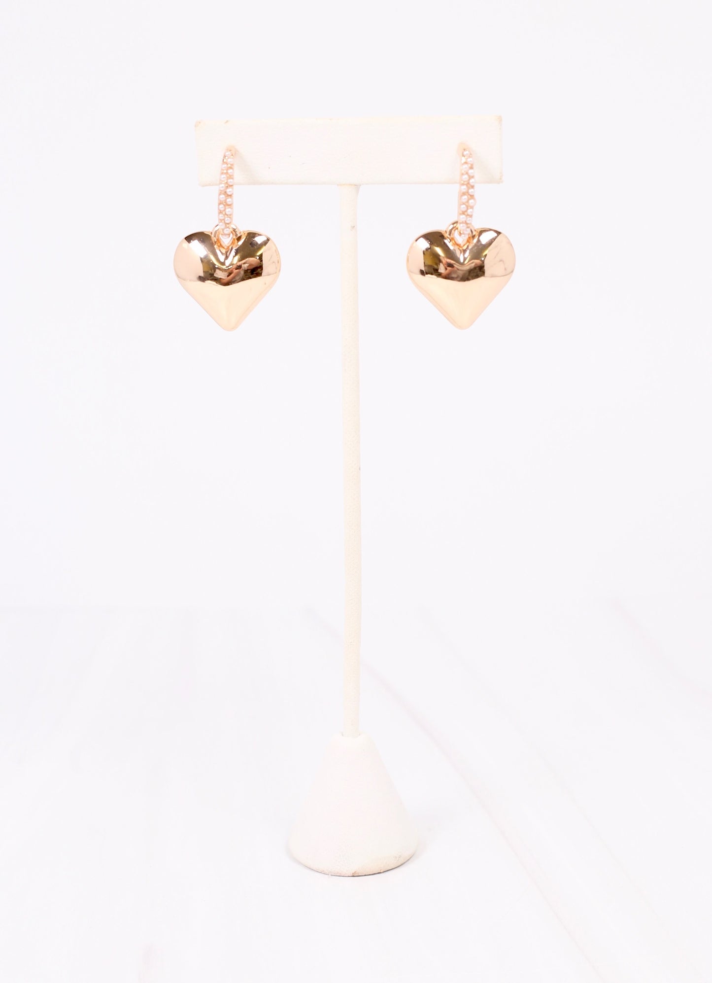 Paloma Pearl and Heart Drop Earring Gold