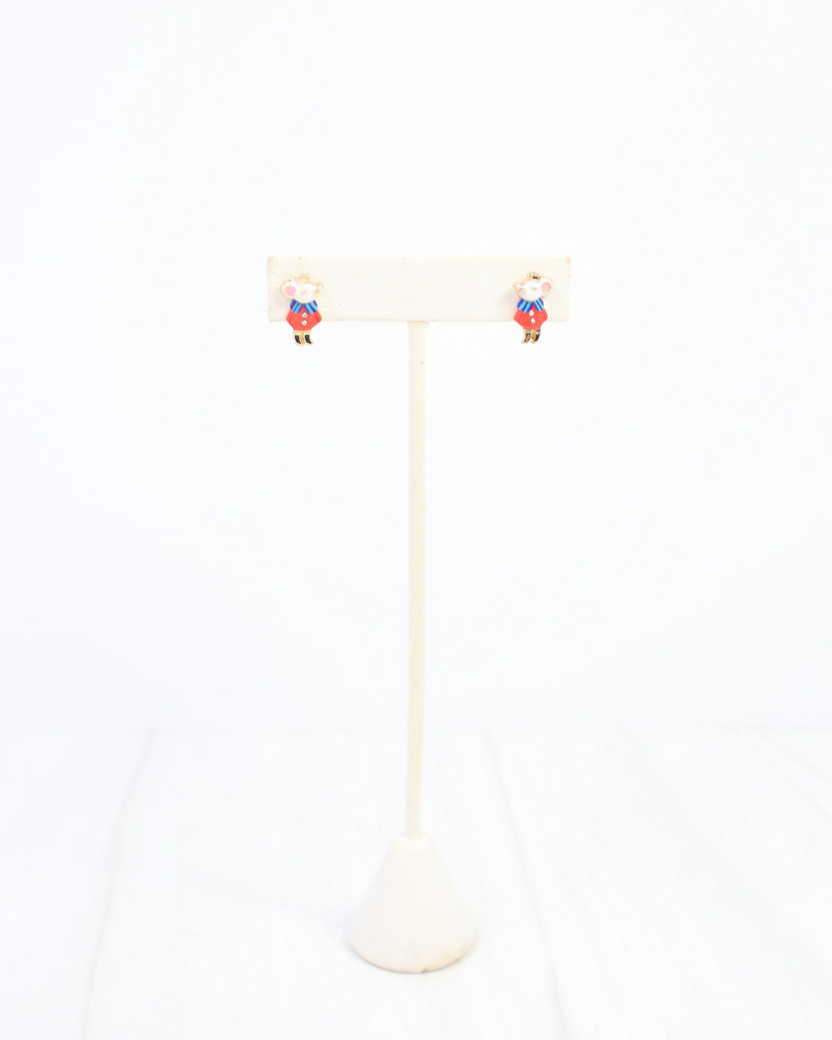 Merry Mouse King Stud Earring Red