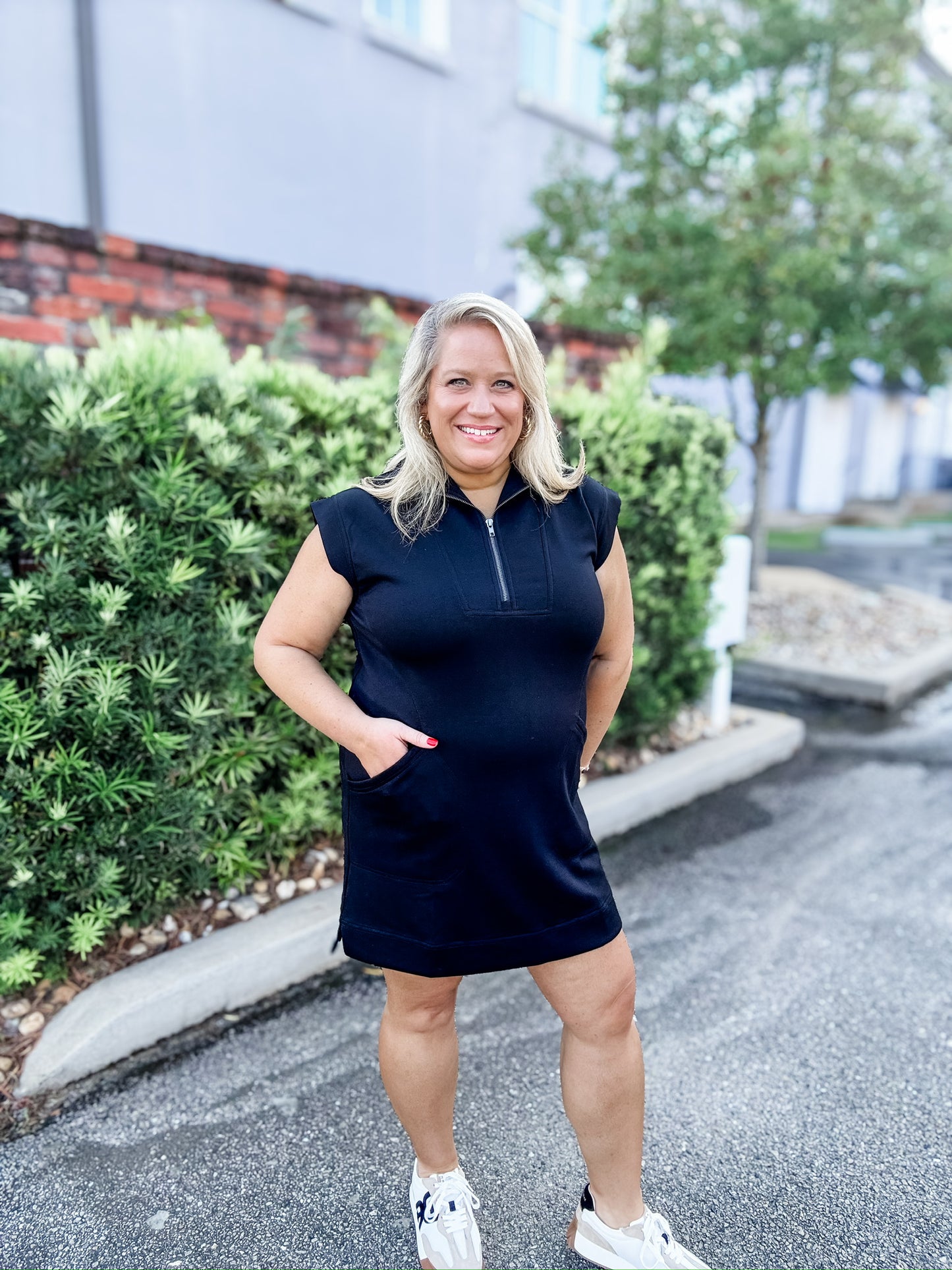 Jamis Half Zip  Dress - Black