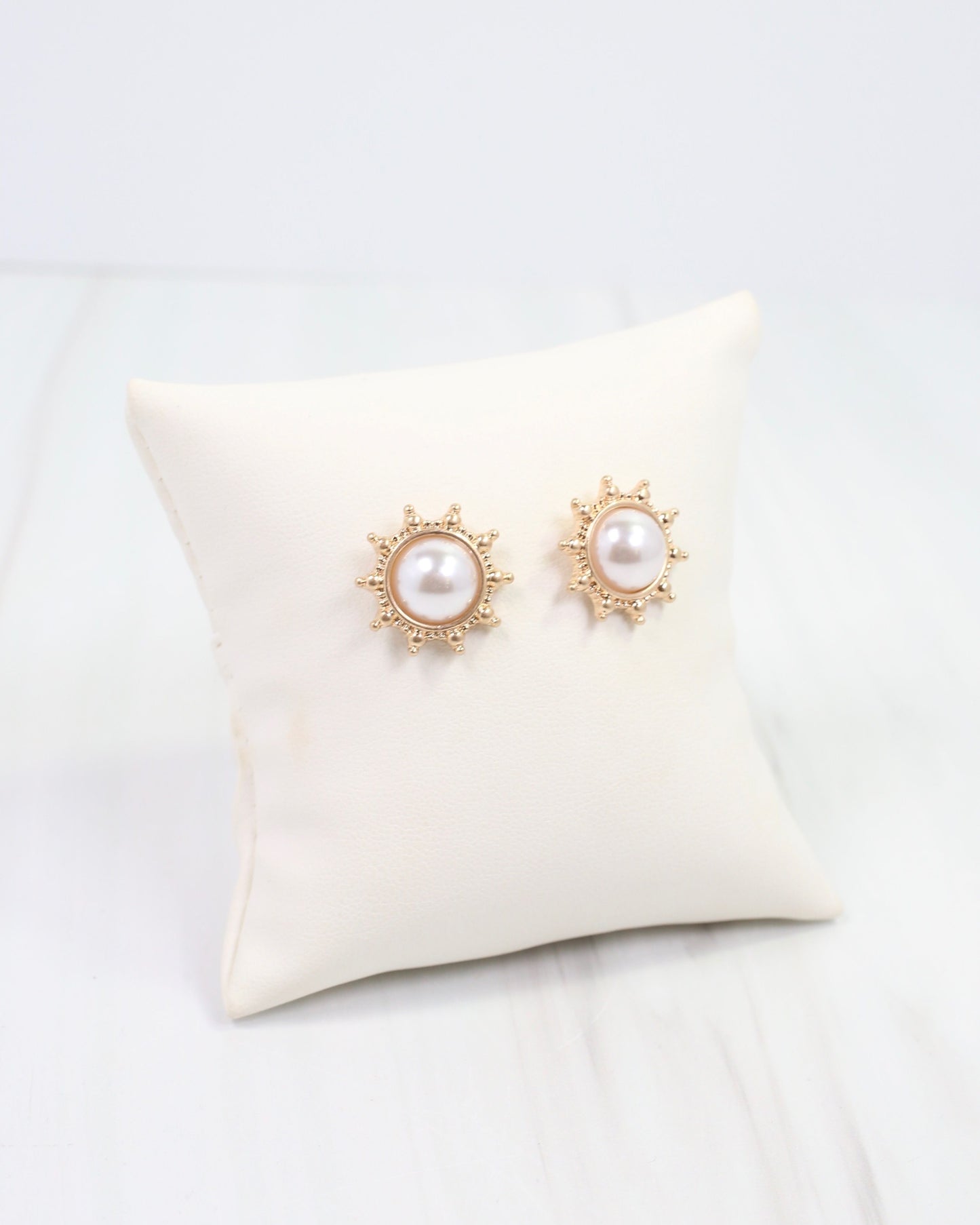 Macquarie Pearl Stud Earring Cream