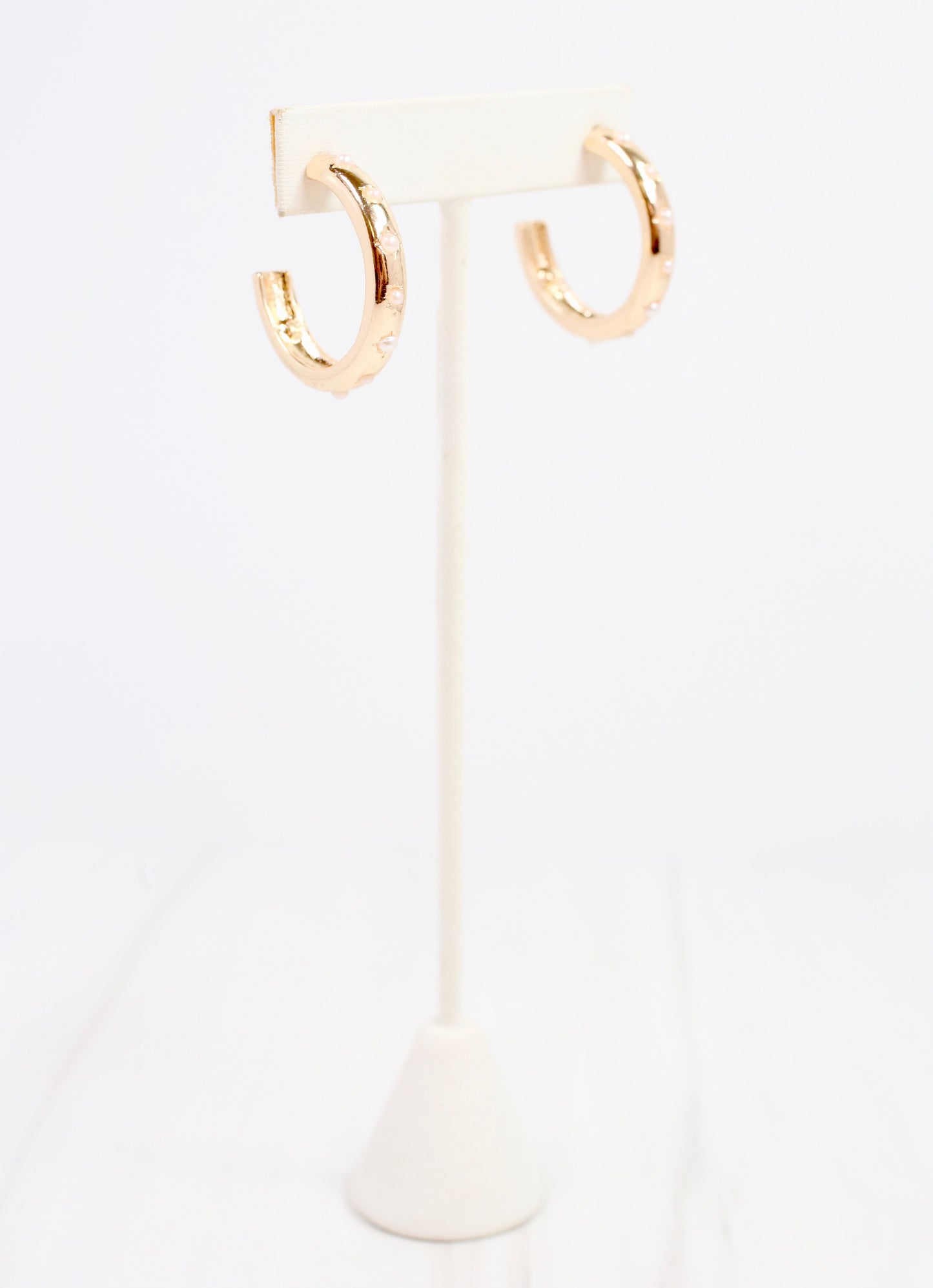 Dorothi Pearl Hoop Earring Gold