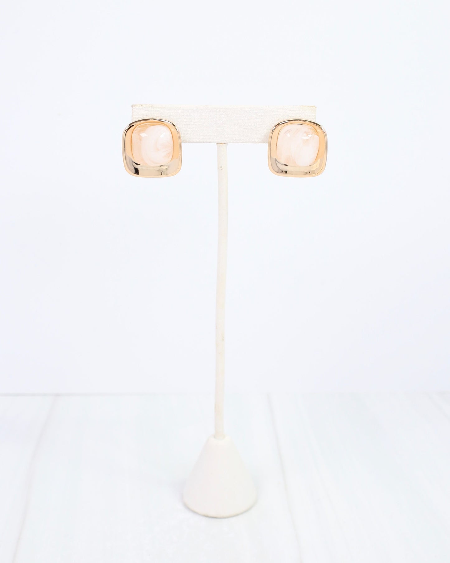 Waterbury Stud Earring Ivory