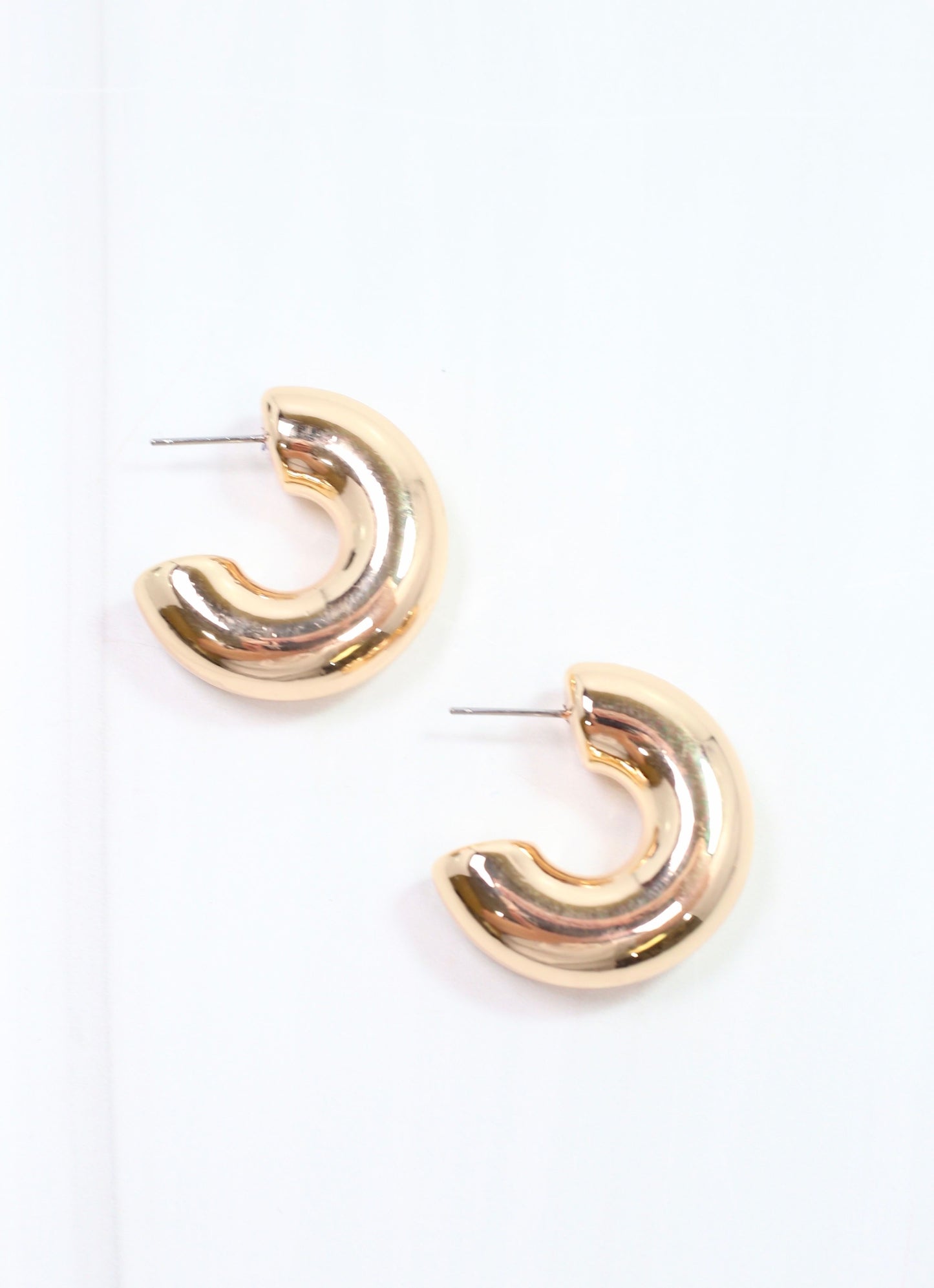 Thorson Hoop Earring Shiny Gold