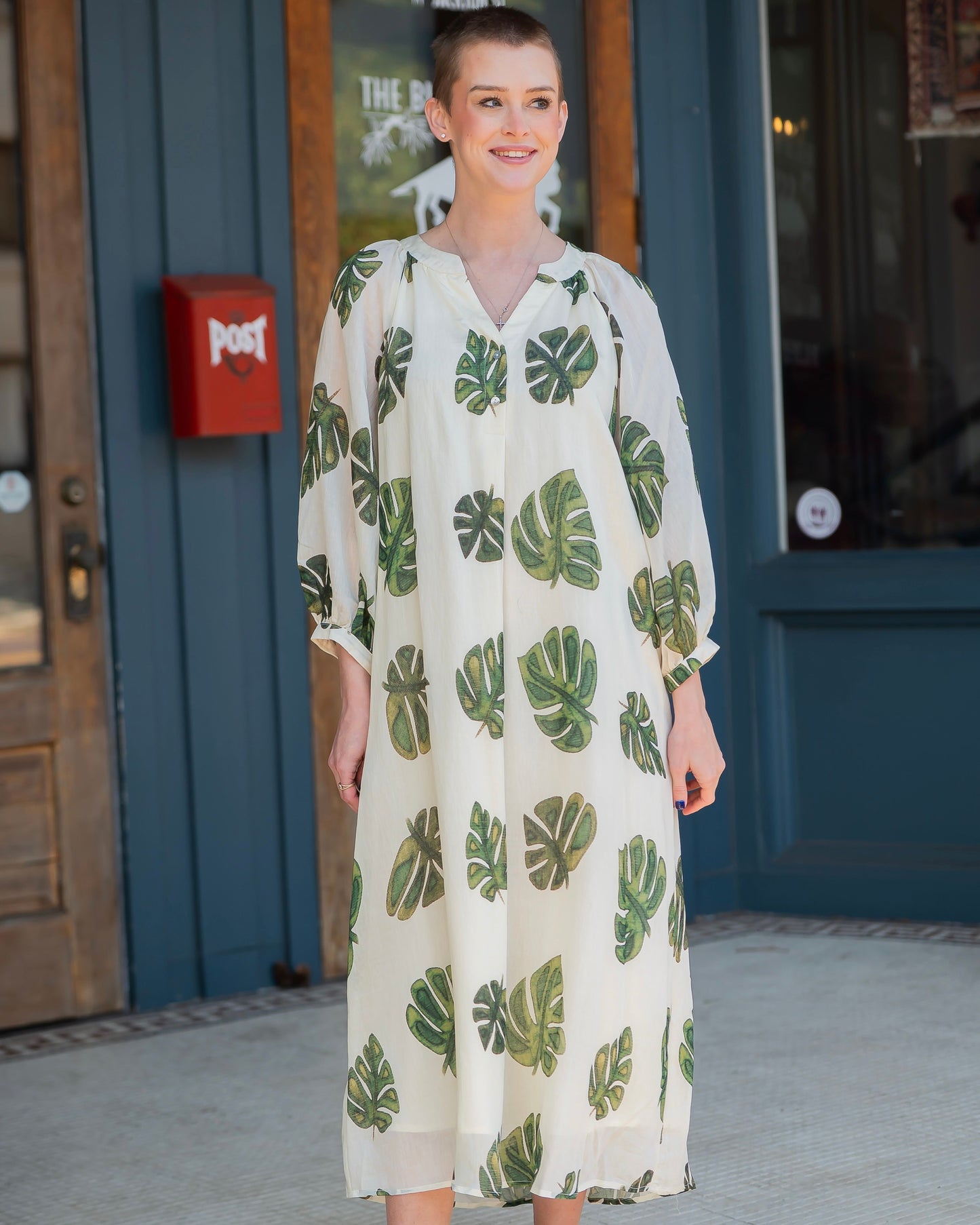 Elena Leaf Print Bubble Sleeve Dress