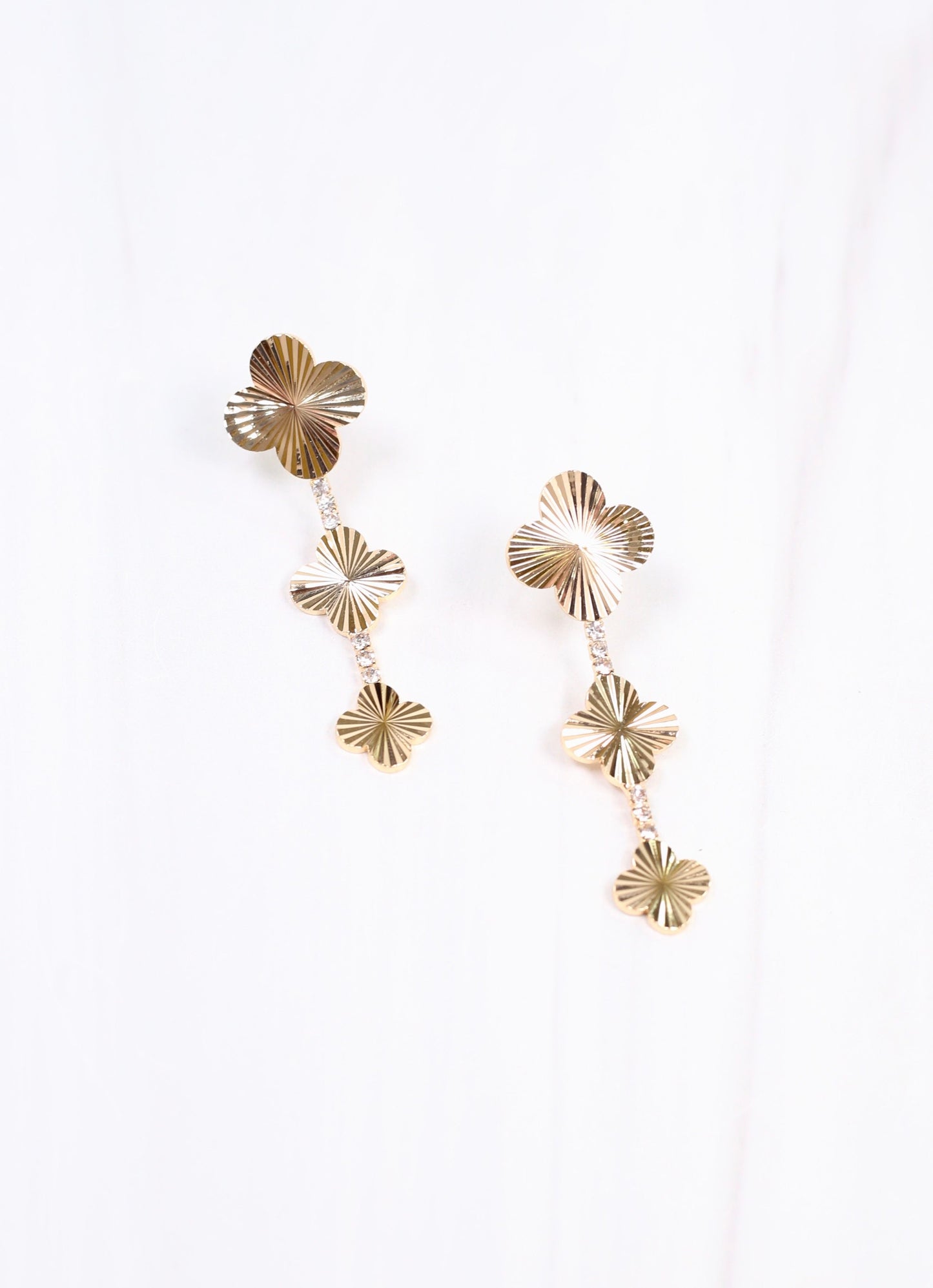 Luken Clover Drop Earring Gold