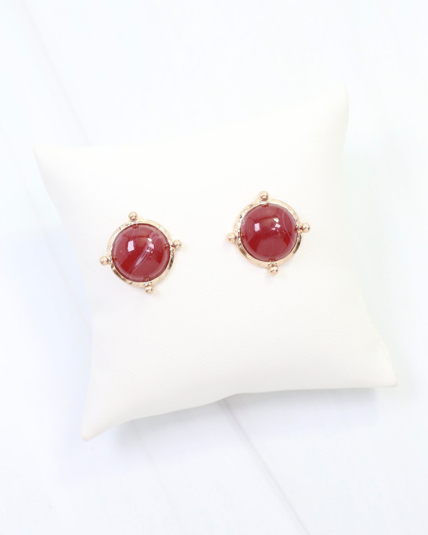 Florissant Round Post Earring Maroon