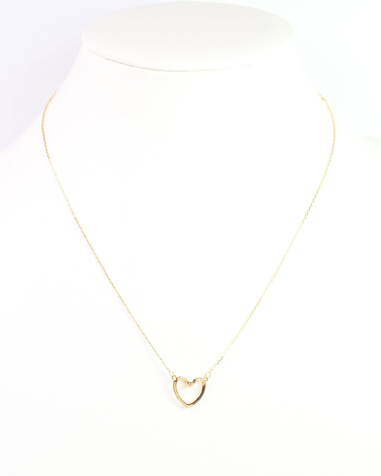 Gala Twisted Heart Necklace WR Gold