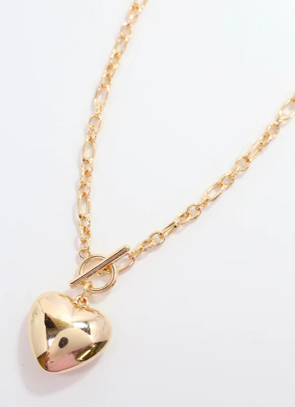 Courtney Heart Necklace Gold