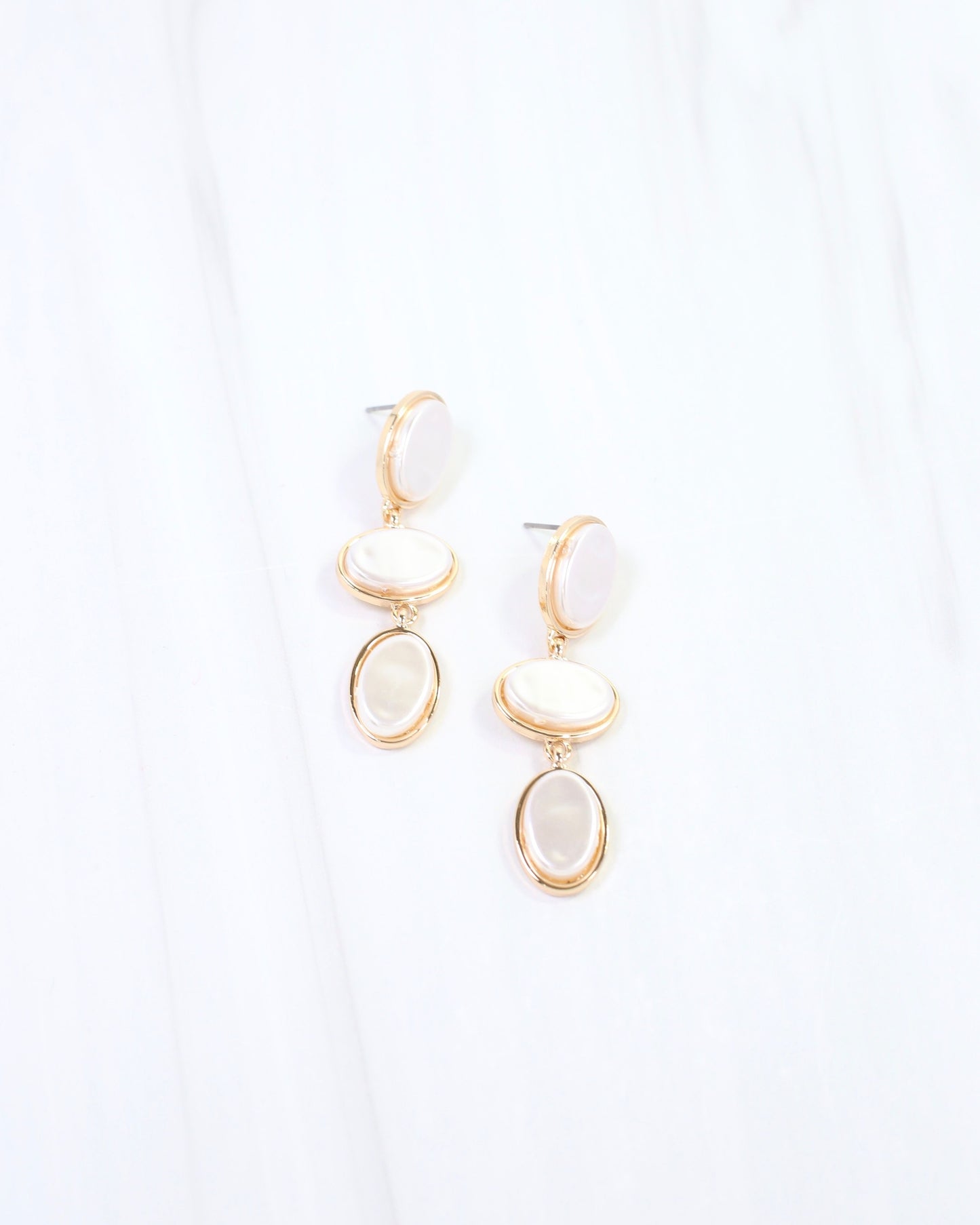 Albury Pearl Dangle Earring Gold