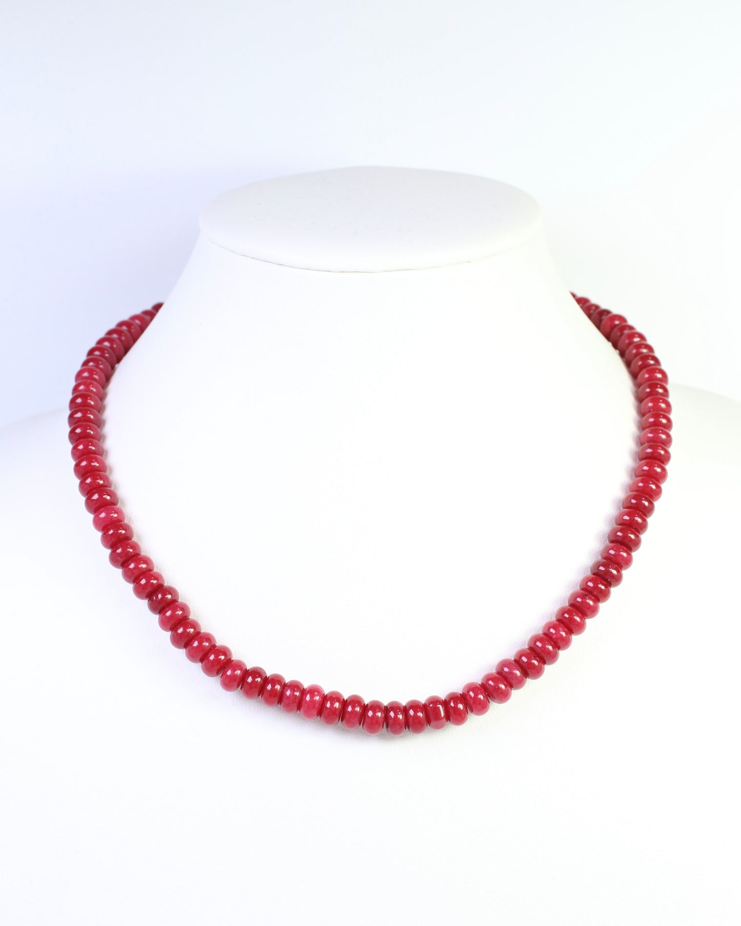 Gisela Stone Beaded Oval Clasp Necklace Burgundy