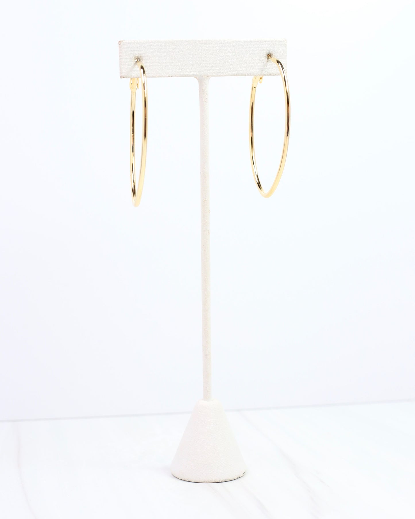 Daniiella Oval Hoop Gold
