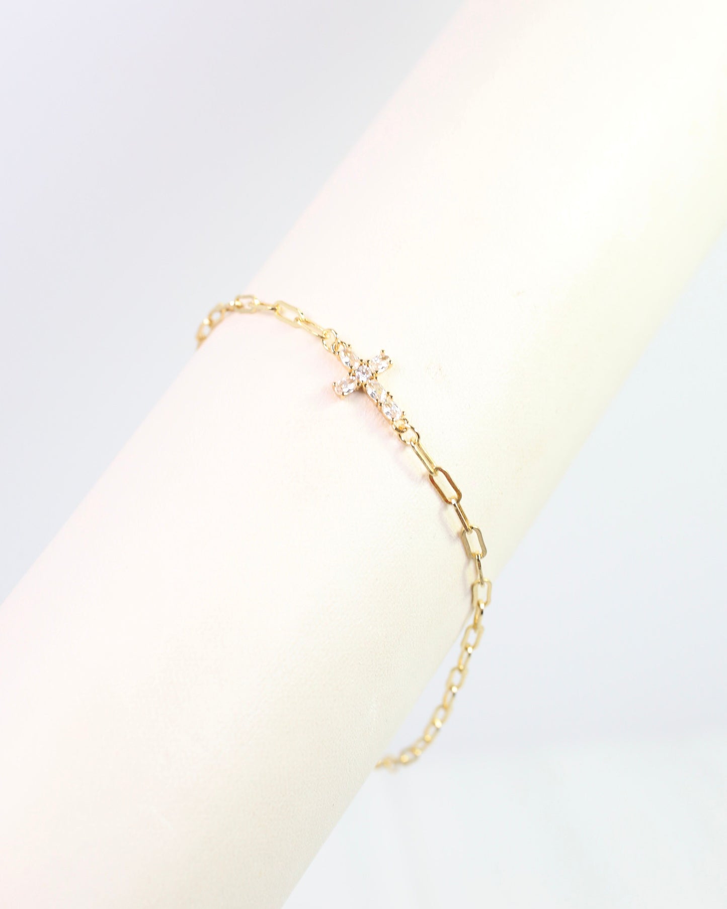 EmmaRose Cross Link Bracelet WR Gold