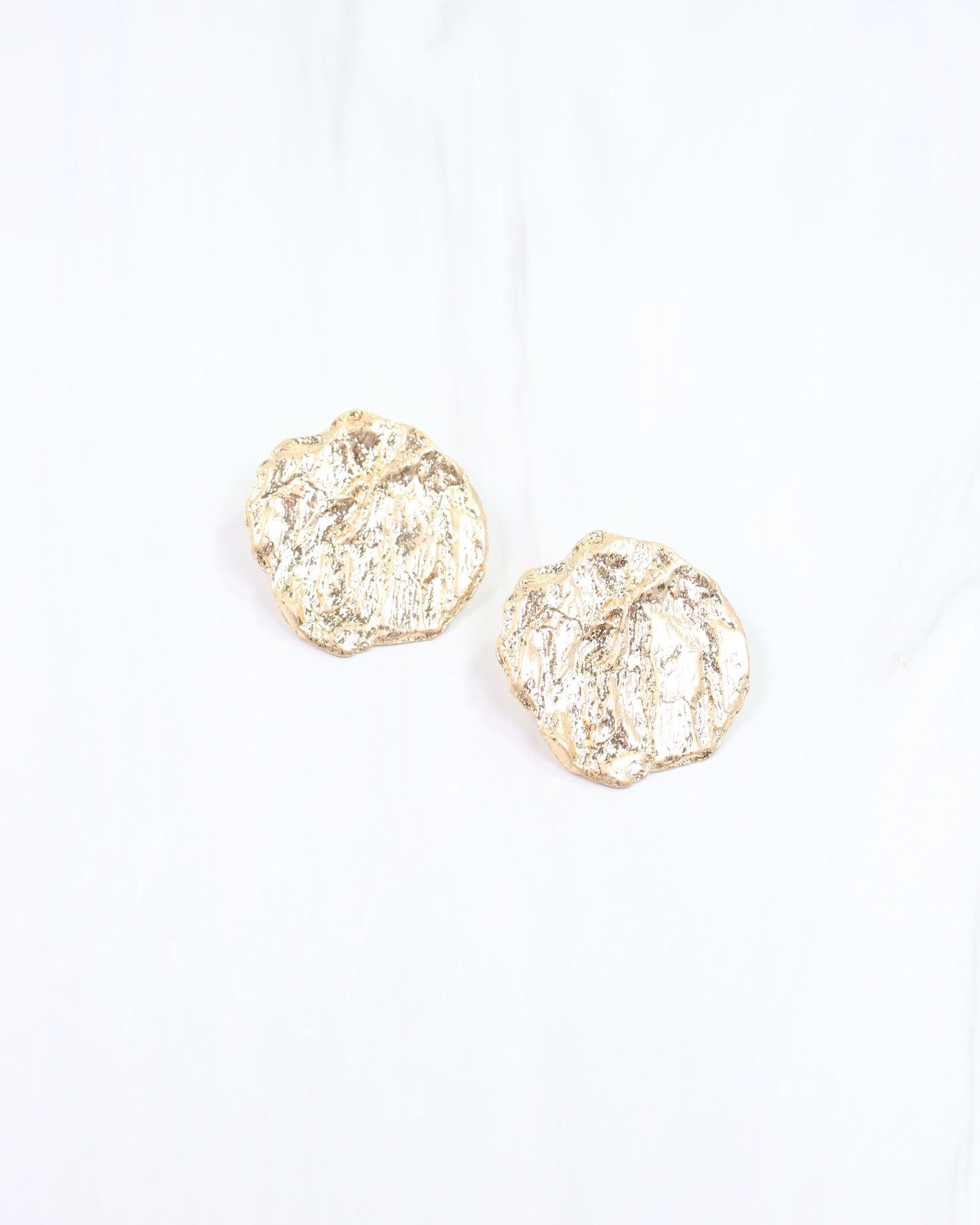 Ingham Textured Round Earring Worn Gold