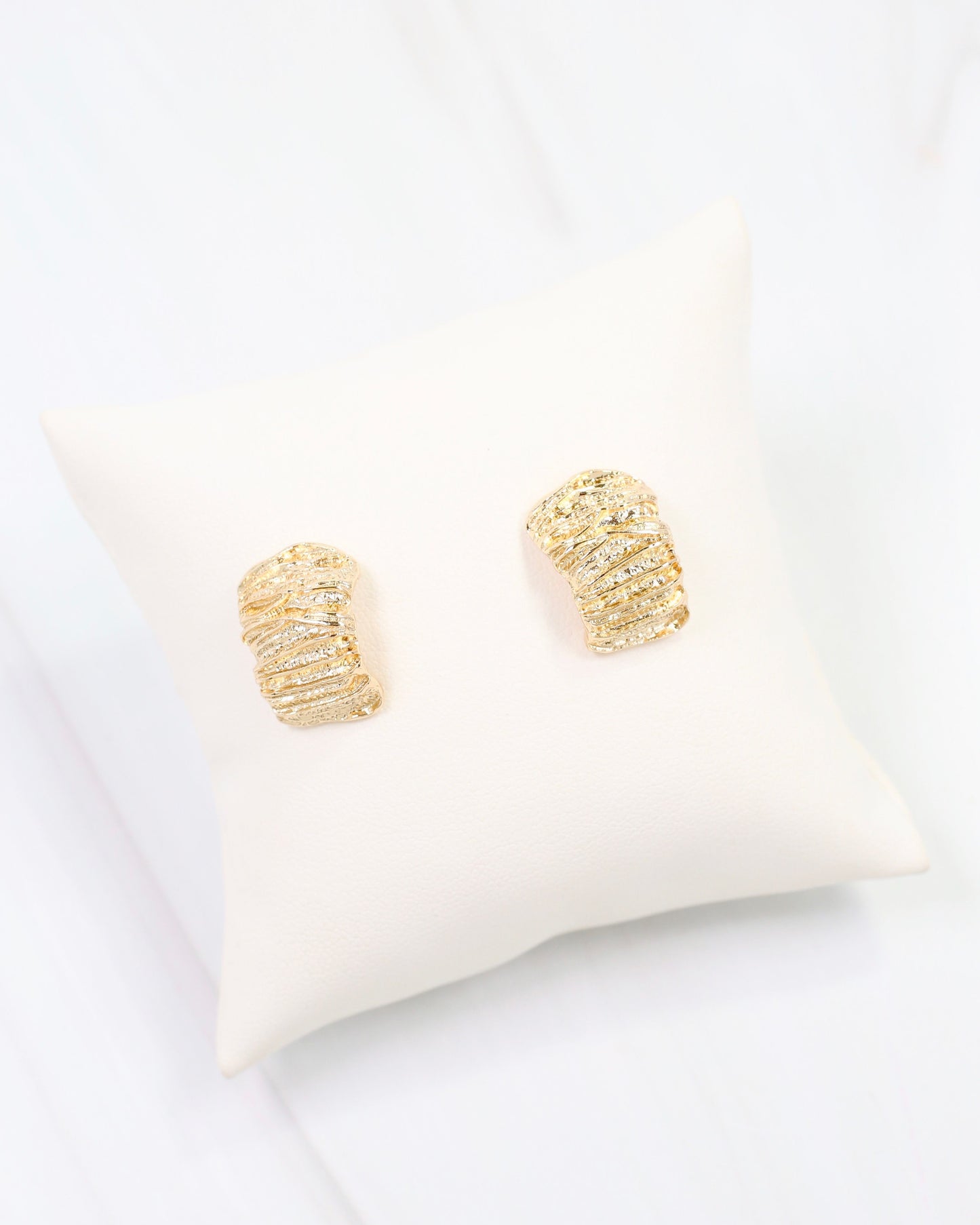 Bowling Green Textured Post Earring Gold