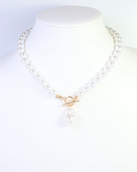Catalina Pearl Beaded Toggle Necklace Cream