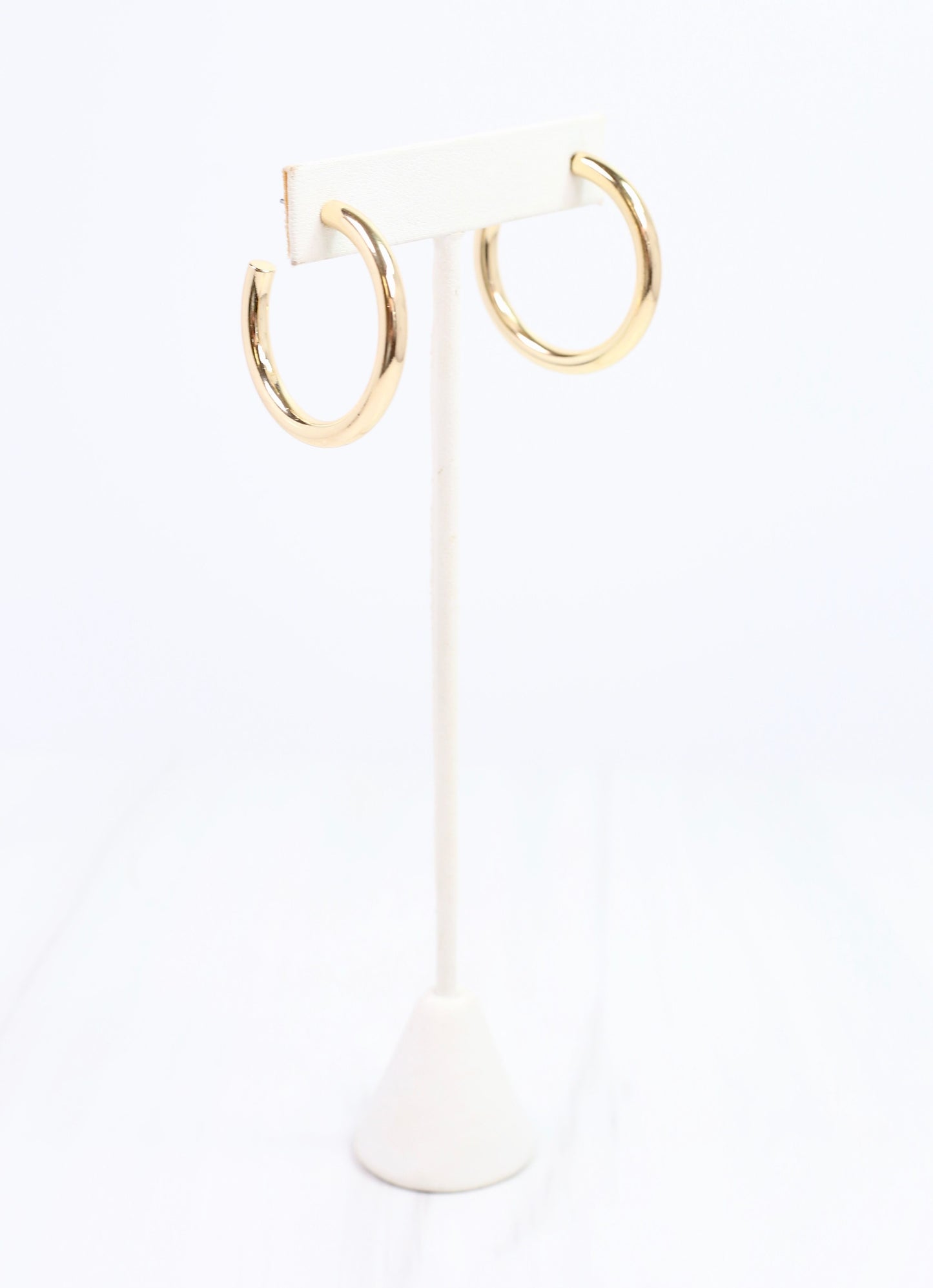 Nataliuh Hoop Earring Shiny Gold