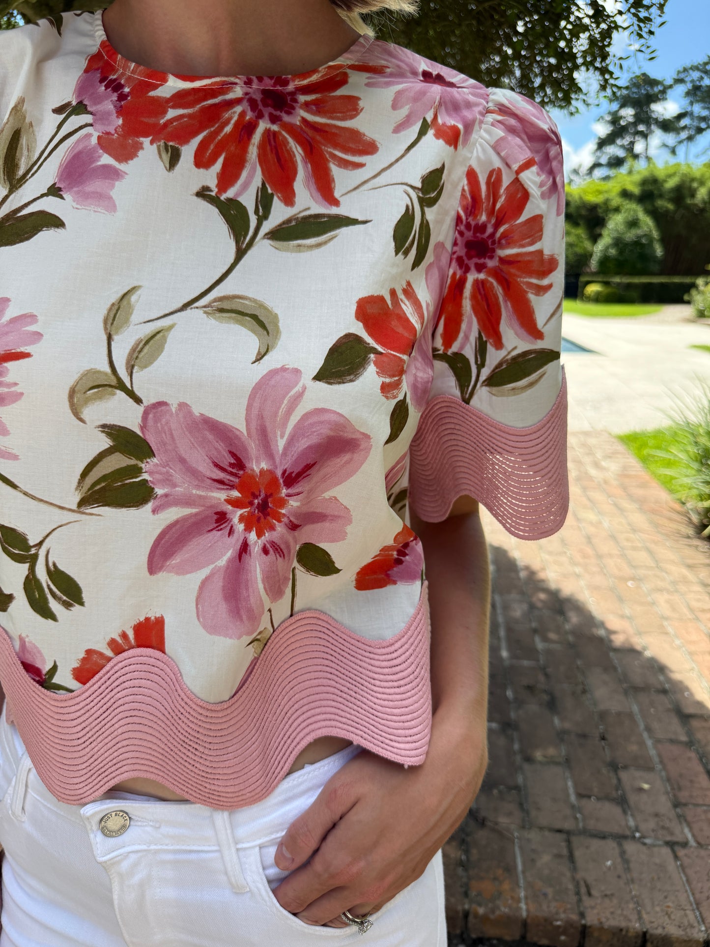 Devin Floral Scalloped Top