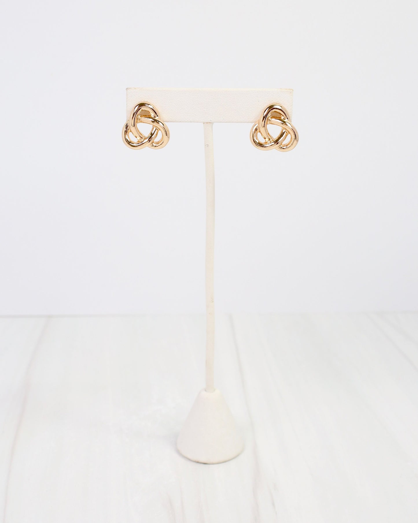 Semi Knot Stud Earring Gold