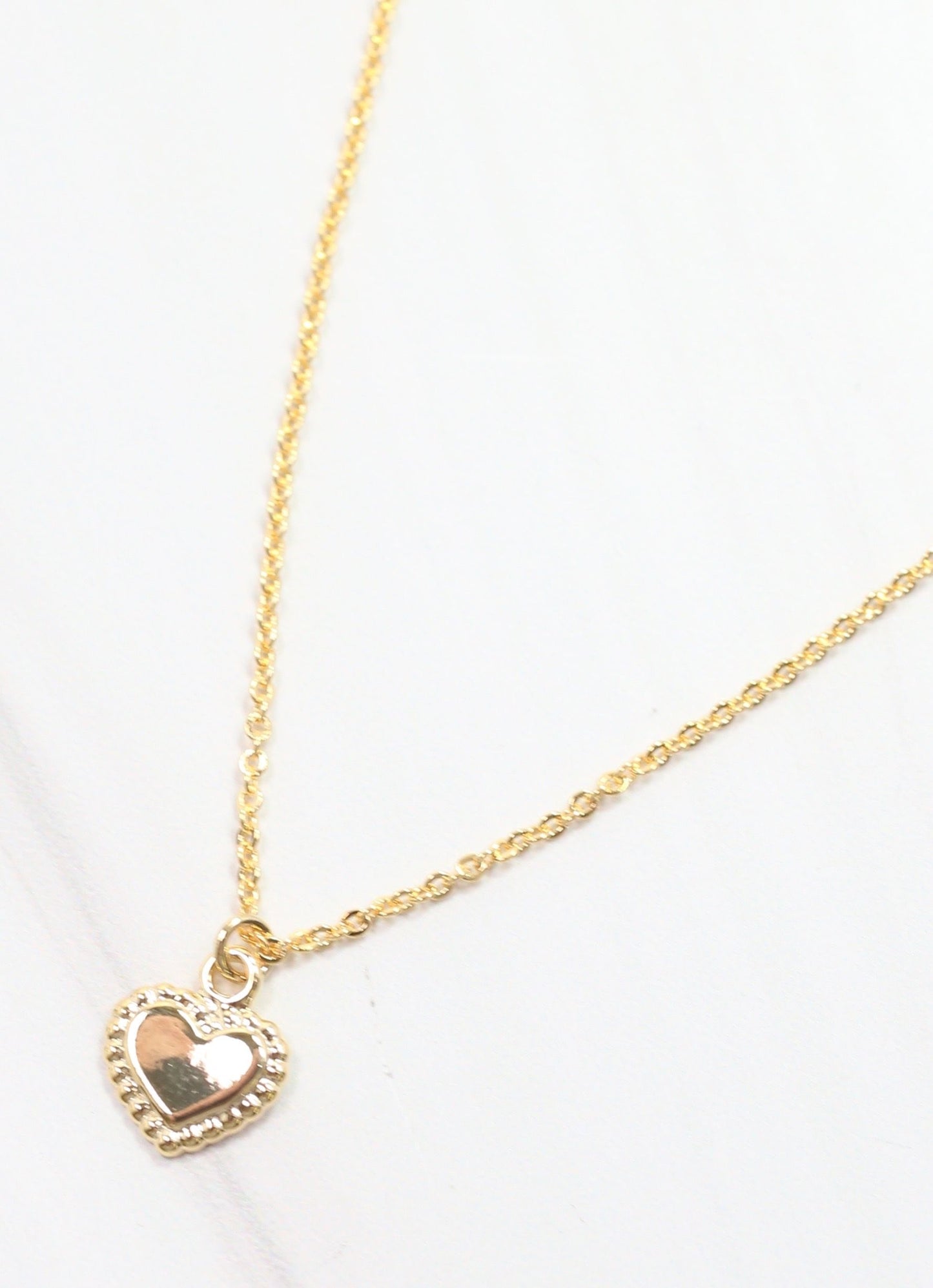 Blanchett Heart Necklace Gold