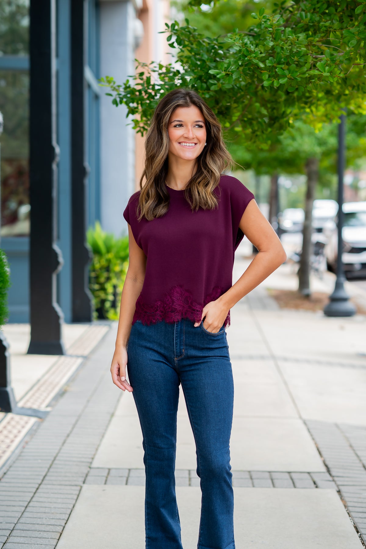 Vida Lace Top-Burgundy