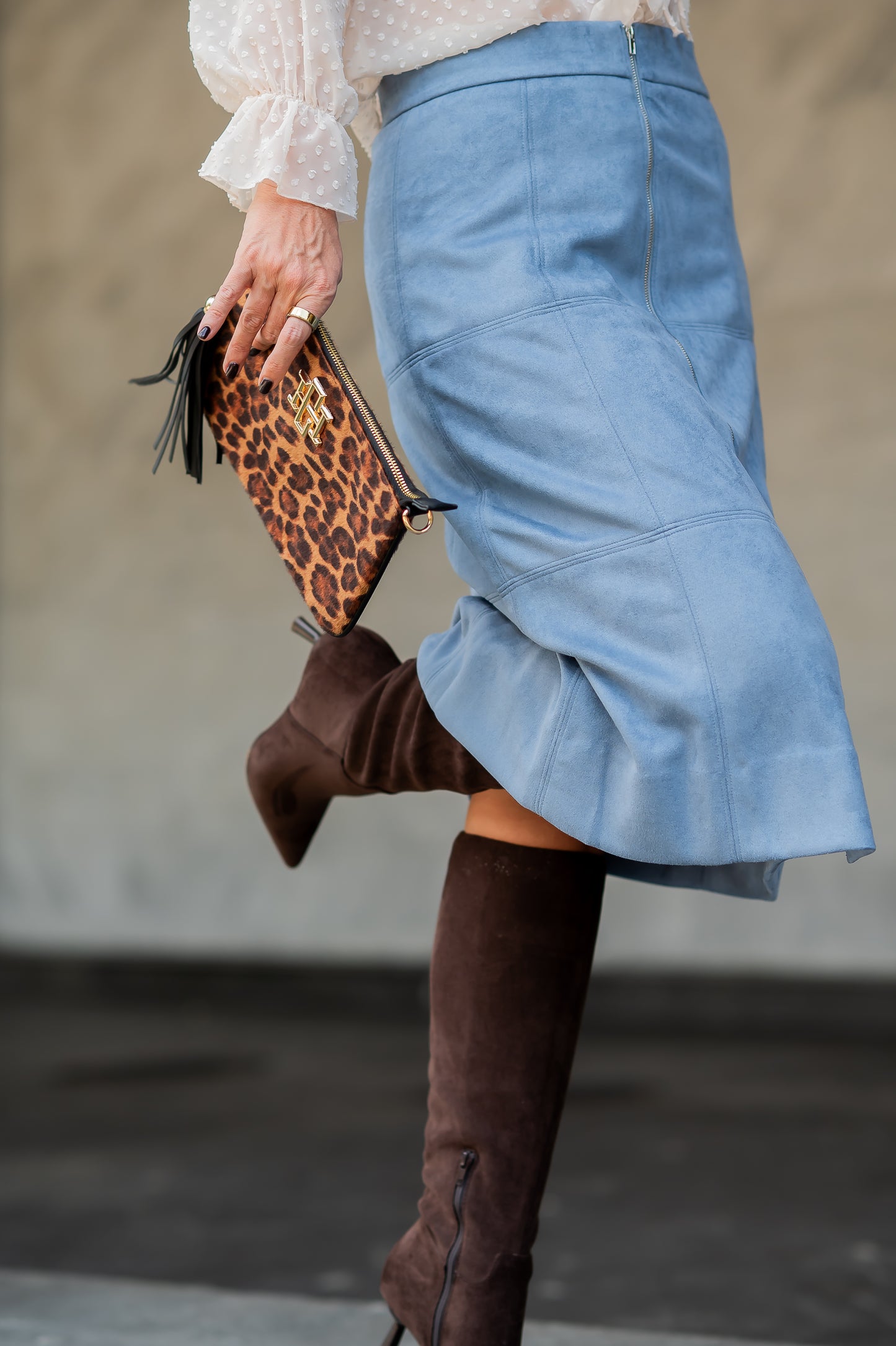 Madelyn Clutch Crossbody Spotted Saddle