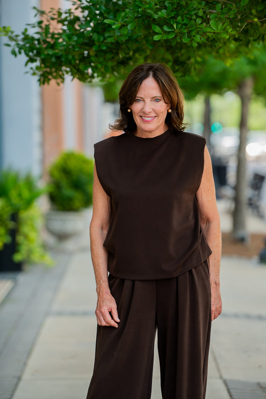 Superior Structured Sleeveless Top-Coffee Brown