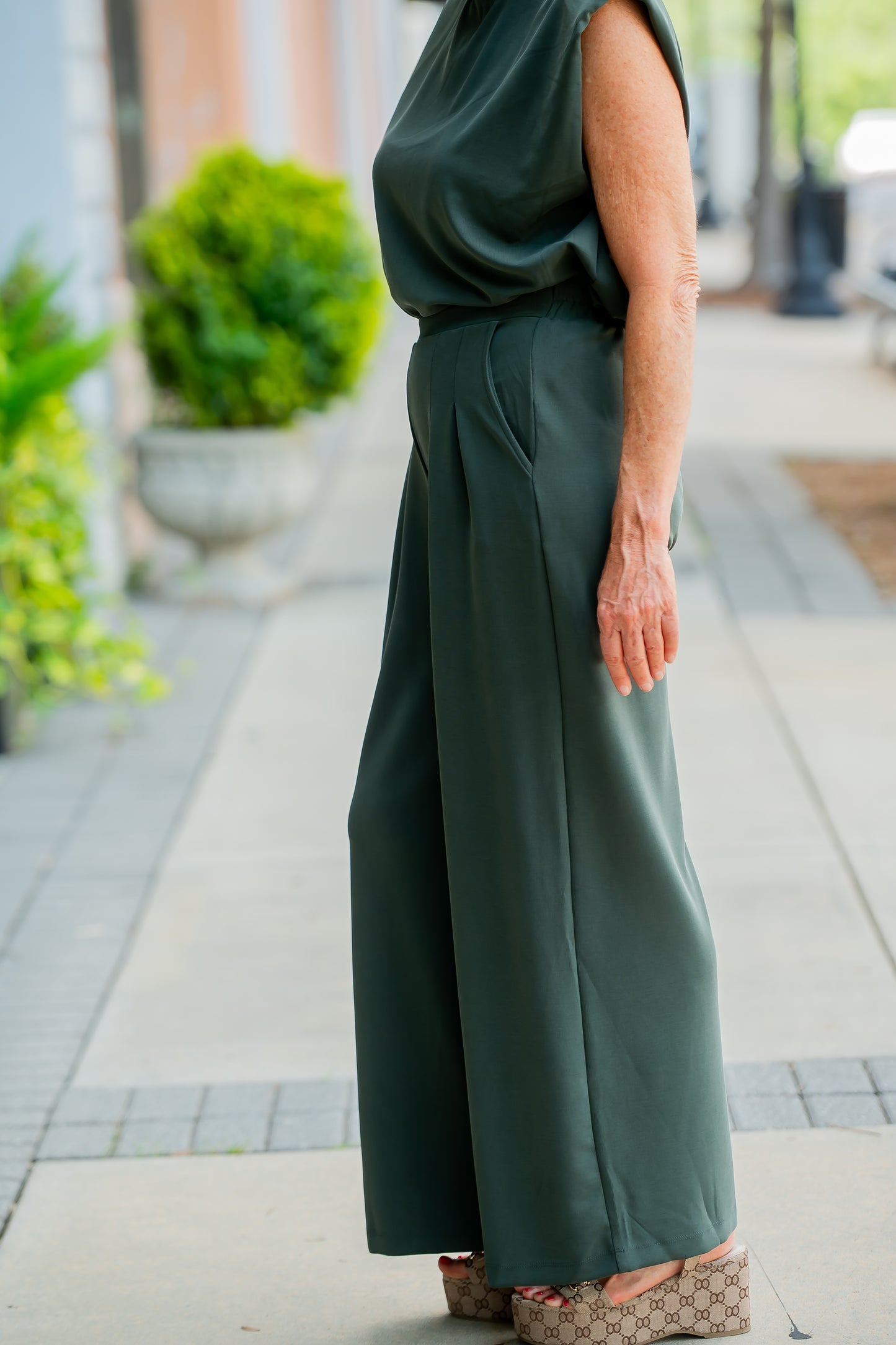 Appleton Pleated Wide Leg Pants-Forest Green