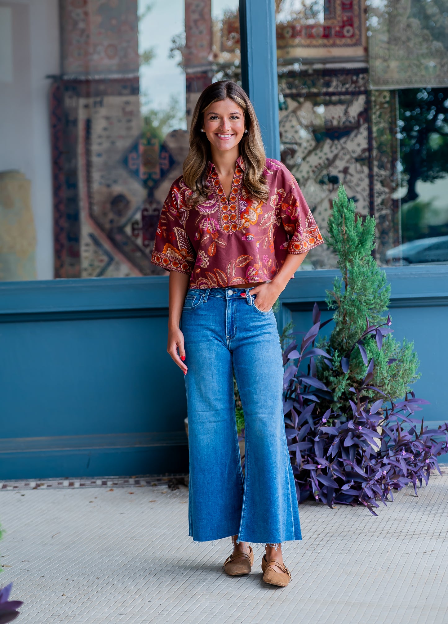 Hana Wide Leg Flare Crop-Med Wash