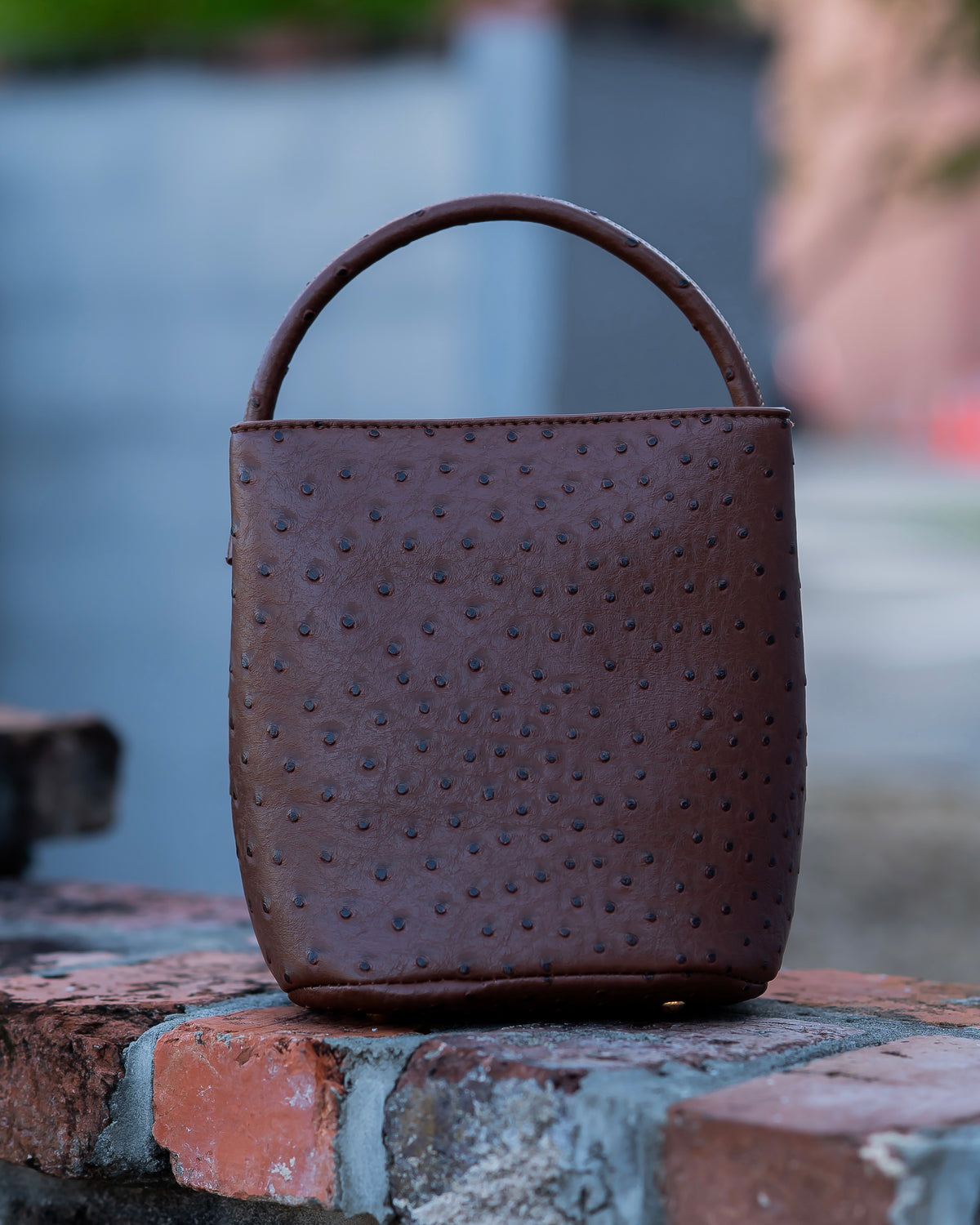 Breyer Bucket Bag Chocolate EO