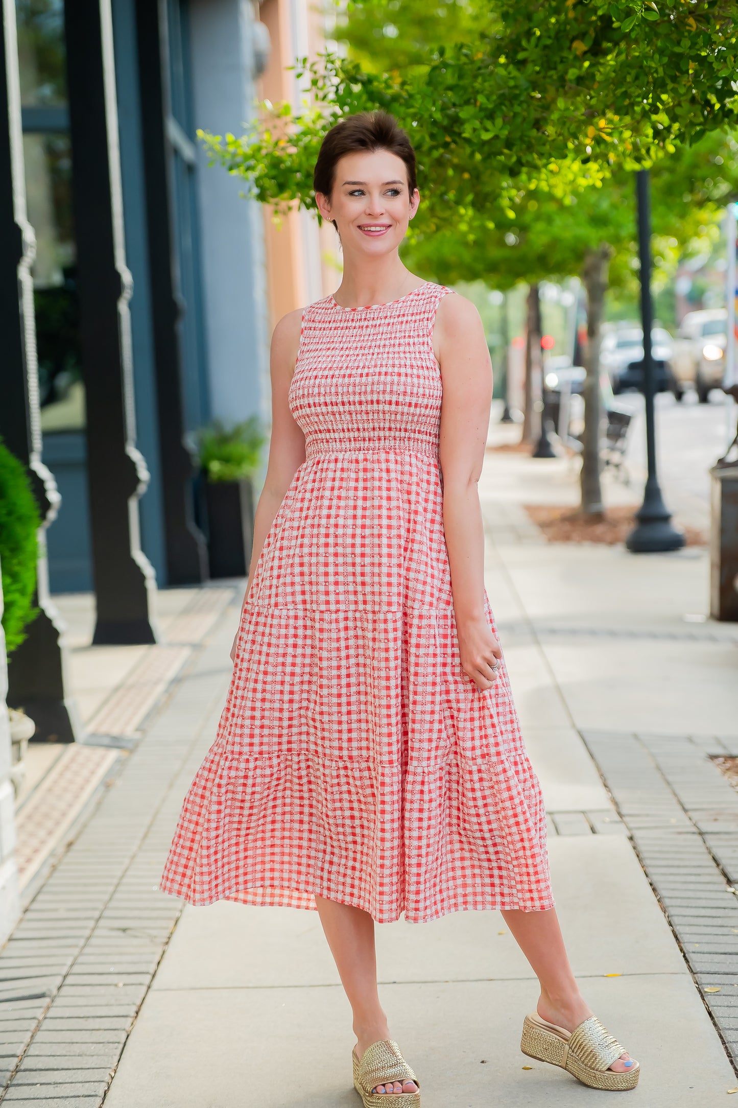 Lois Sleeveless Gingham Print Dress-Red
