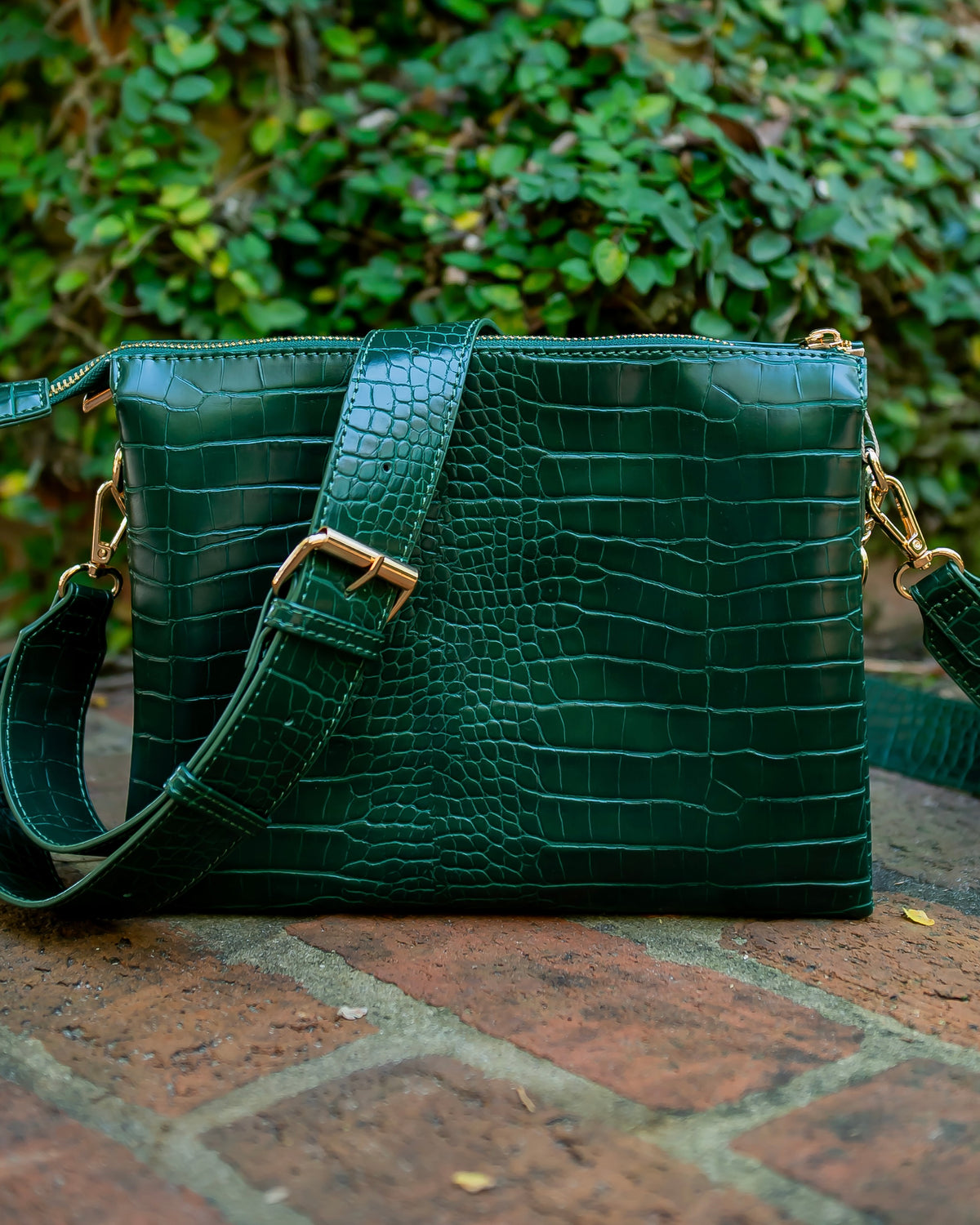 Ariana Crossbody - Hunter Green EC