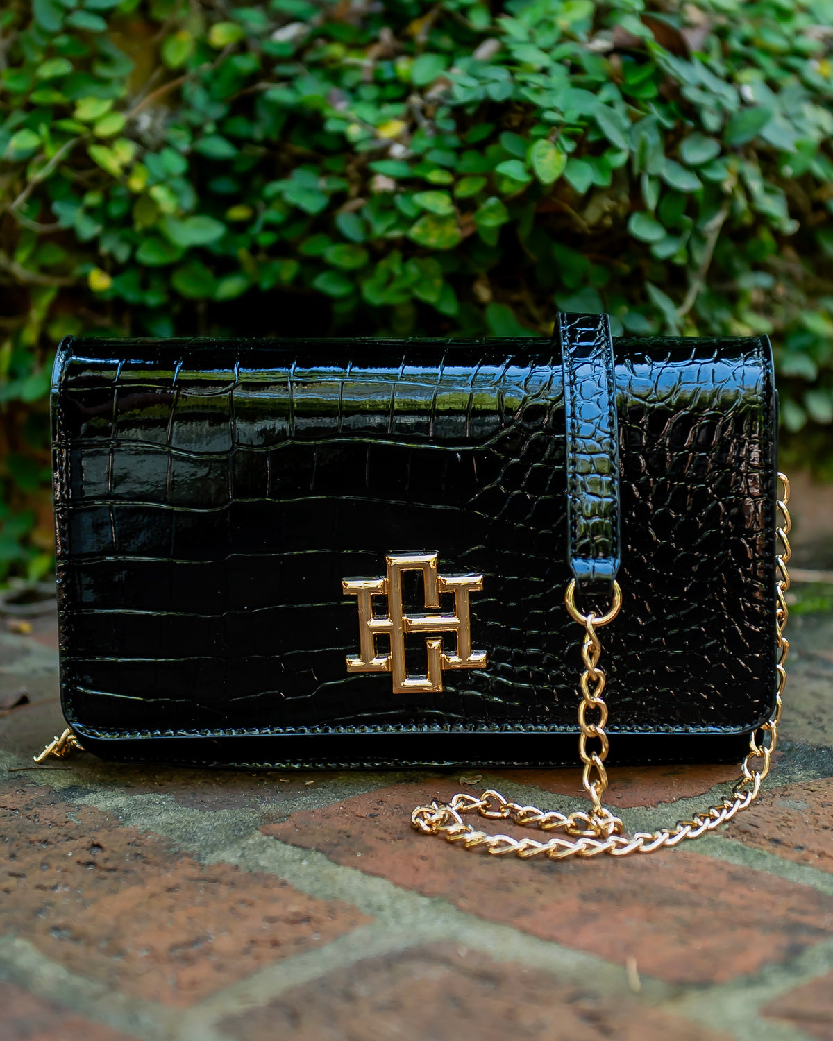 Bryn Clutch/Crossbody Black Patent EC