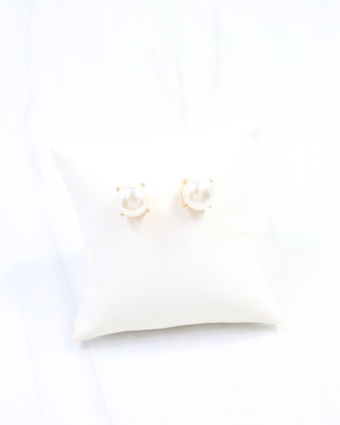 Cienna Pearl Stud Earring Cream