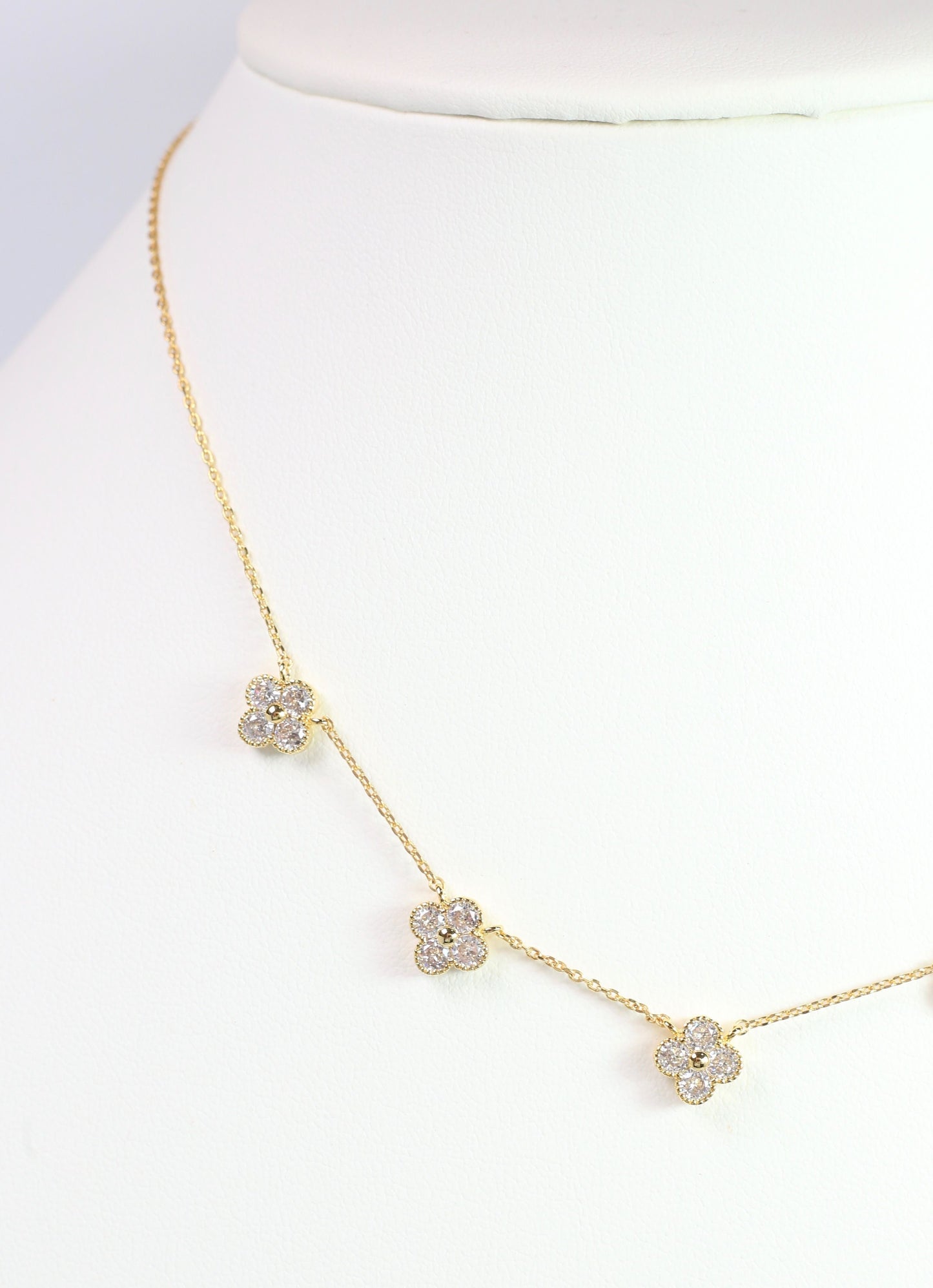 Richie CZ Clover Necklace Gold