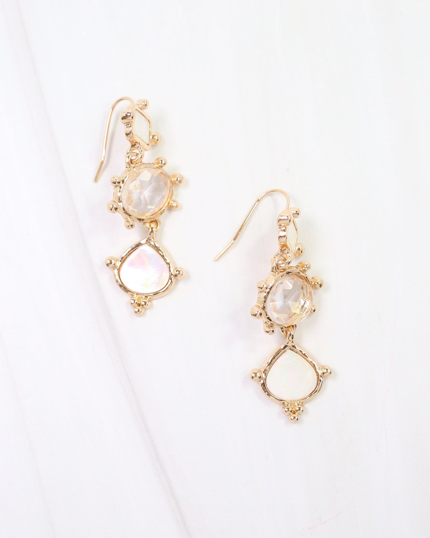 Kalamath Mother of Pearl Dangle Earring Gold