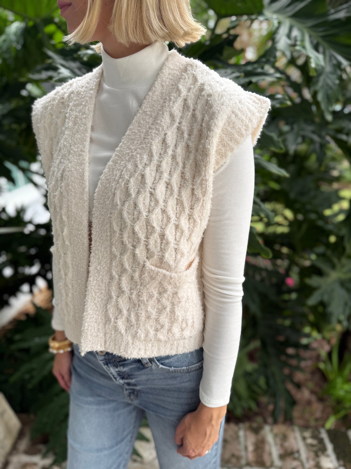 Snow Flake Dream Sweater Vest