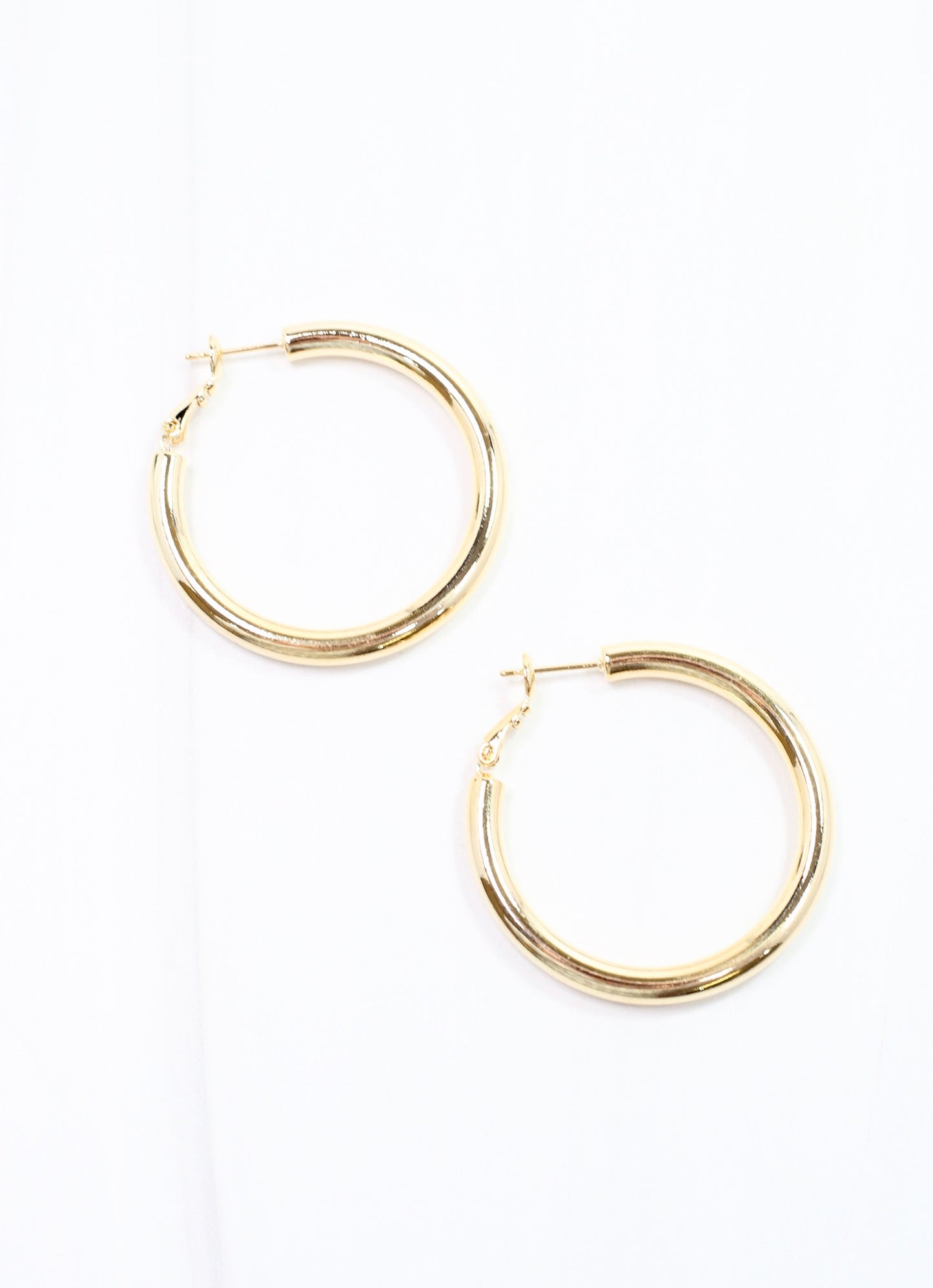 Daniele Hoop Earring Shiny Gold