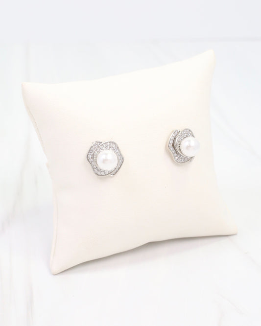 Nordi Pearl Flower Stud Earring Silver