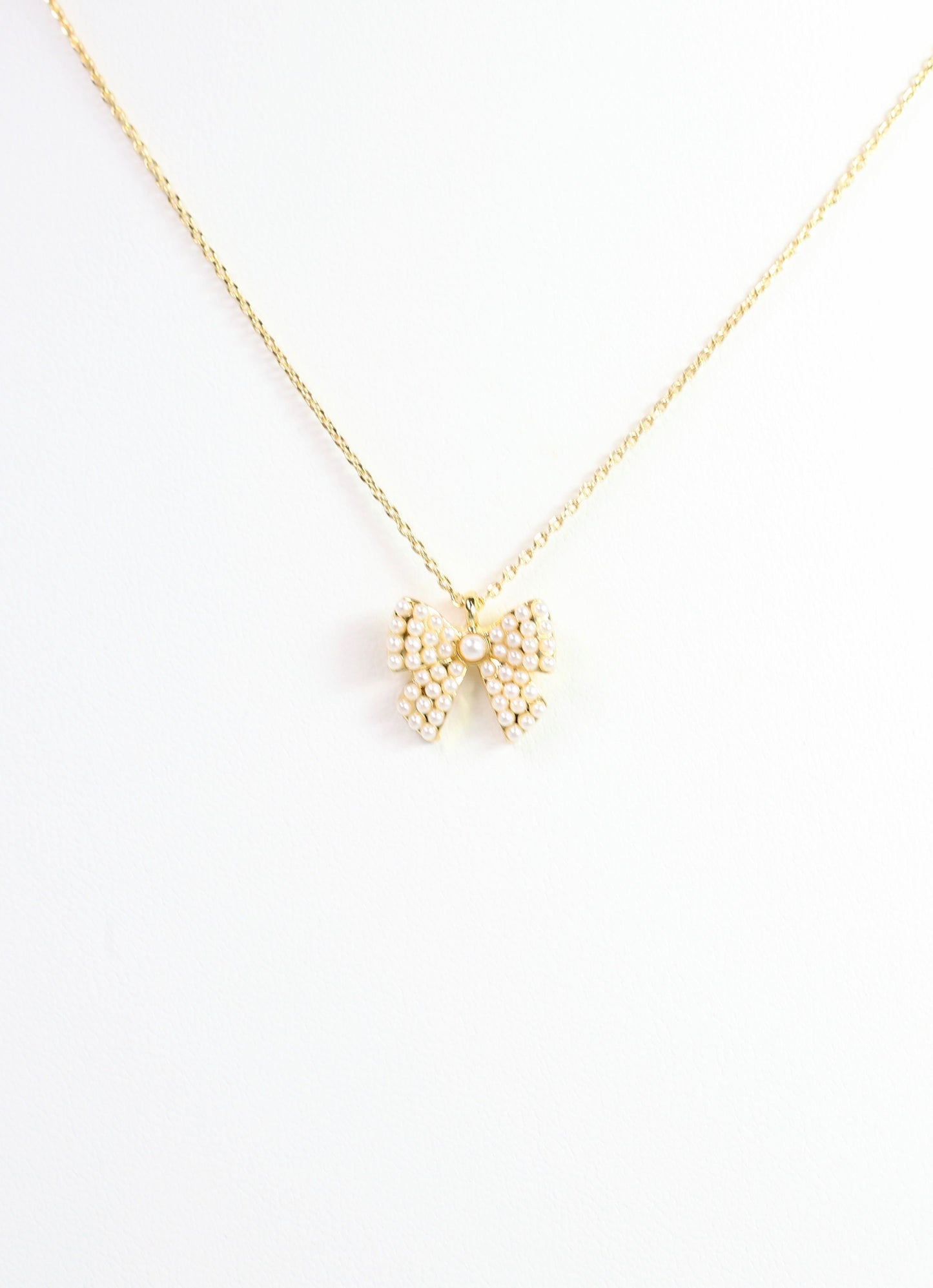 Bennet Pearl Bow Necklace Gold