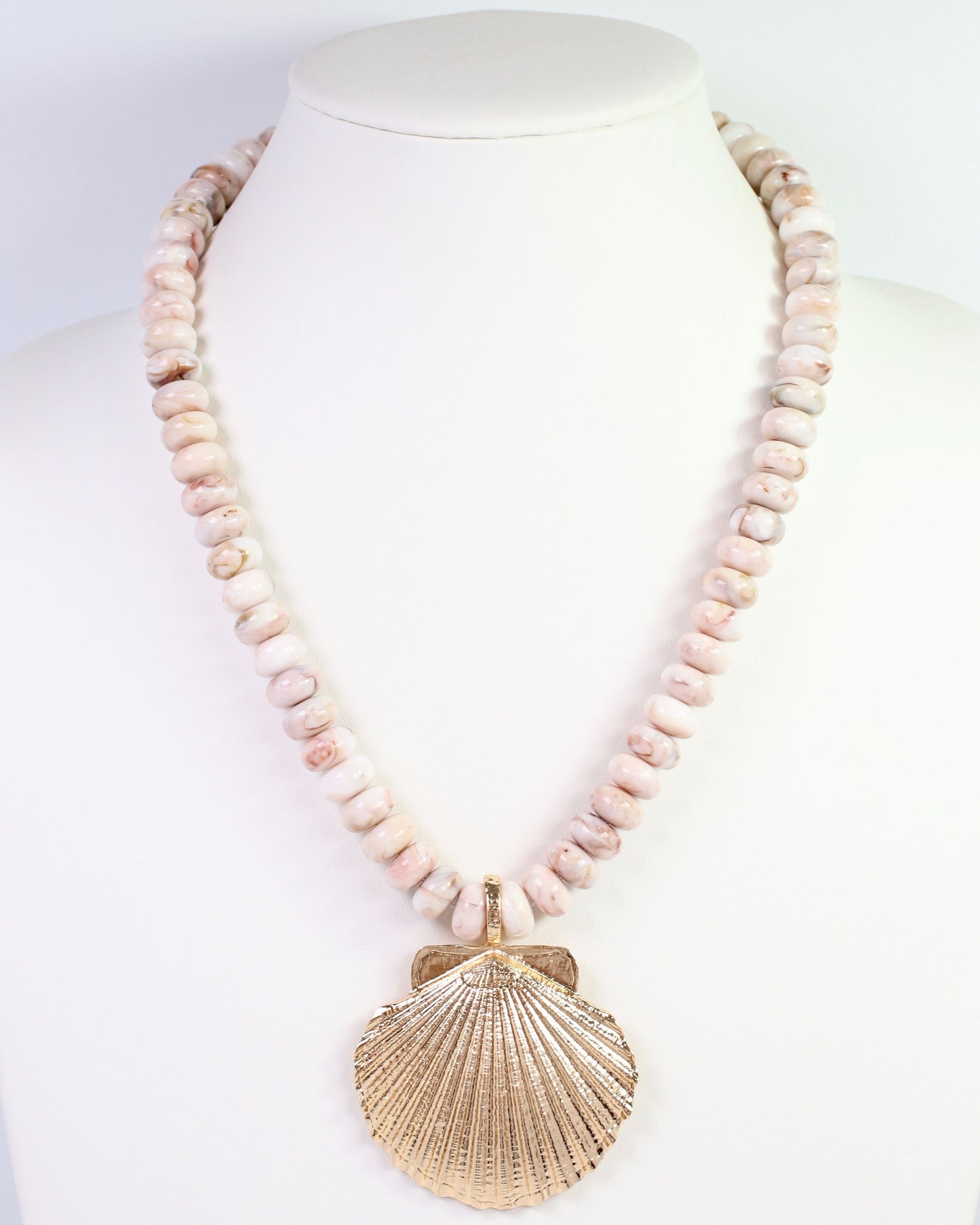 Kai Beaded Shell Necklace Blush